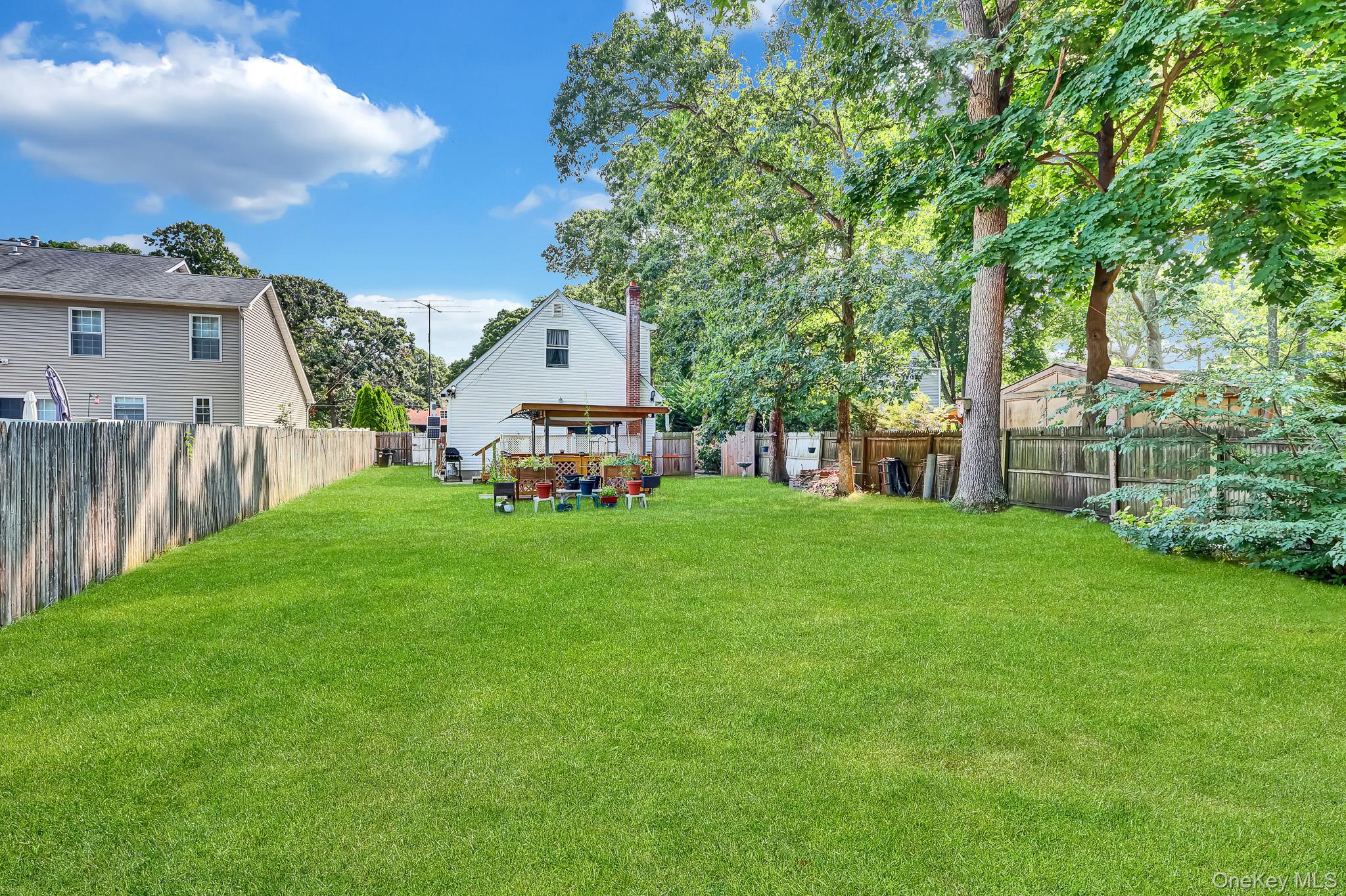 265 Forrest Avenue Property Photo 24