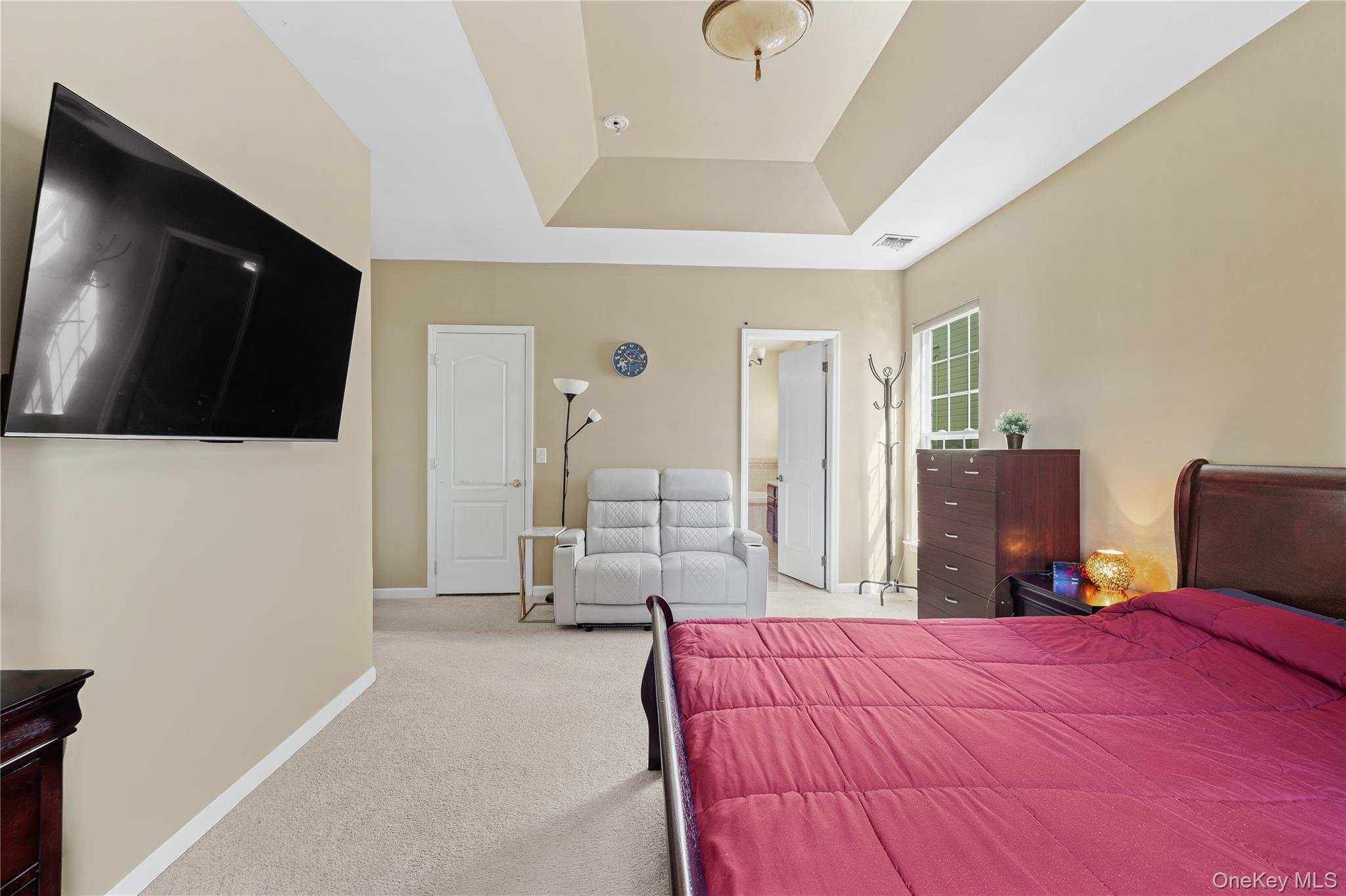 131 Constantine Way Property Photo 9