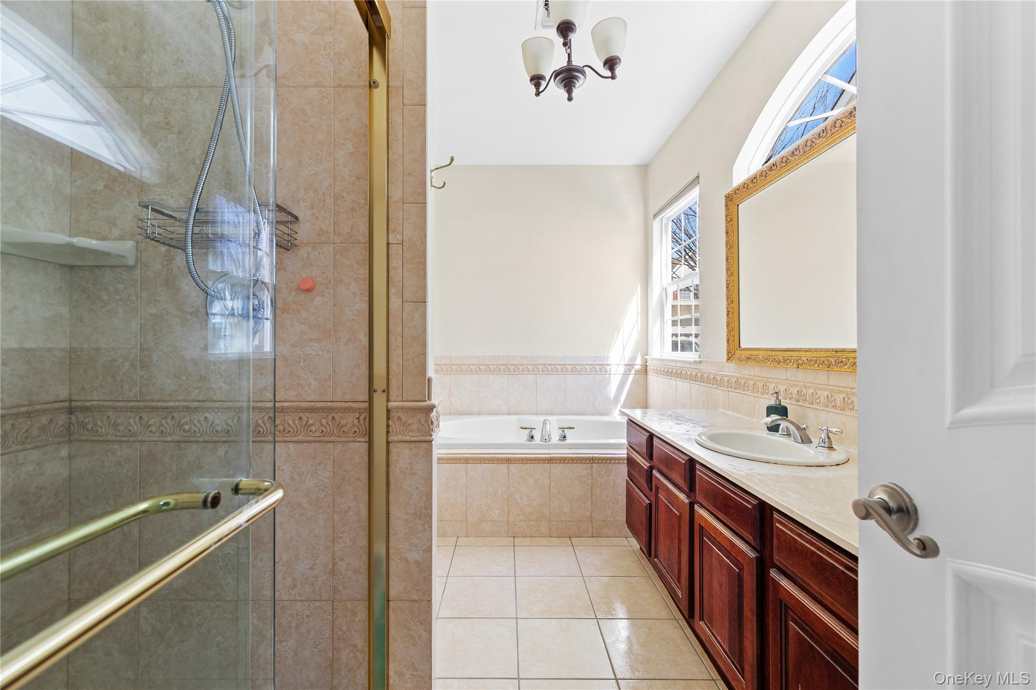 131 Constantine Way Property Photo 10