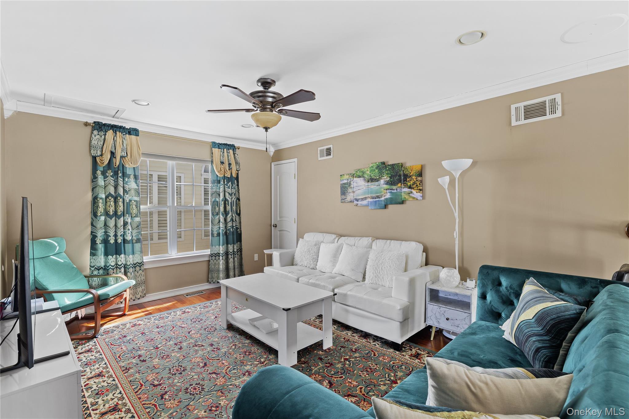 131 Constantine Way Property Photo 14