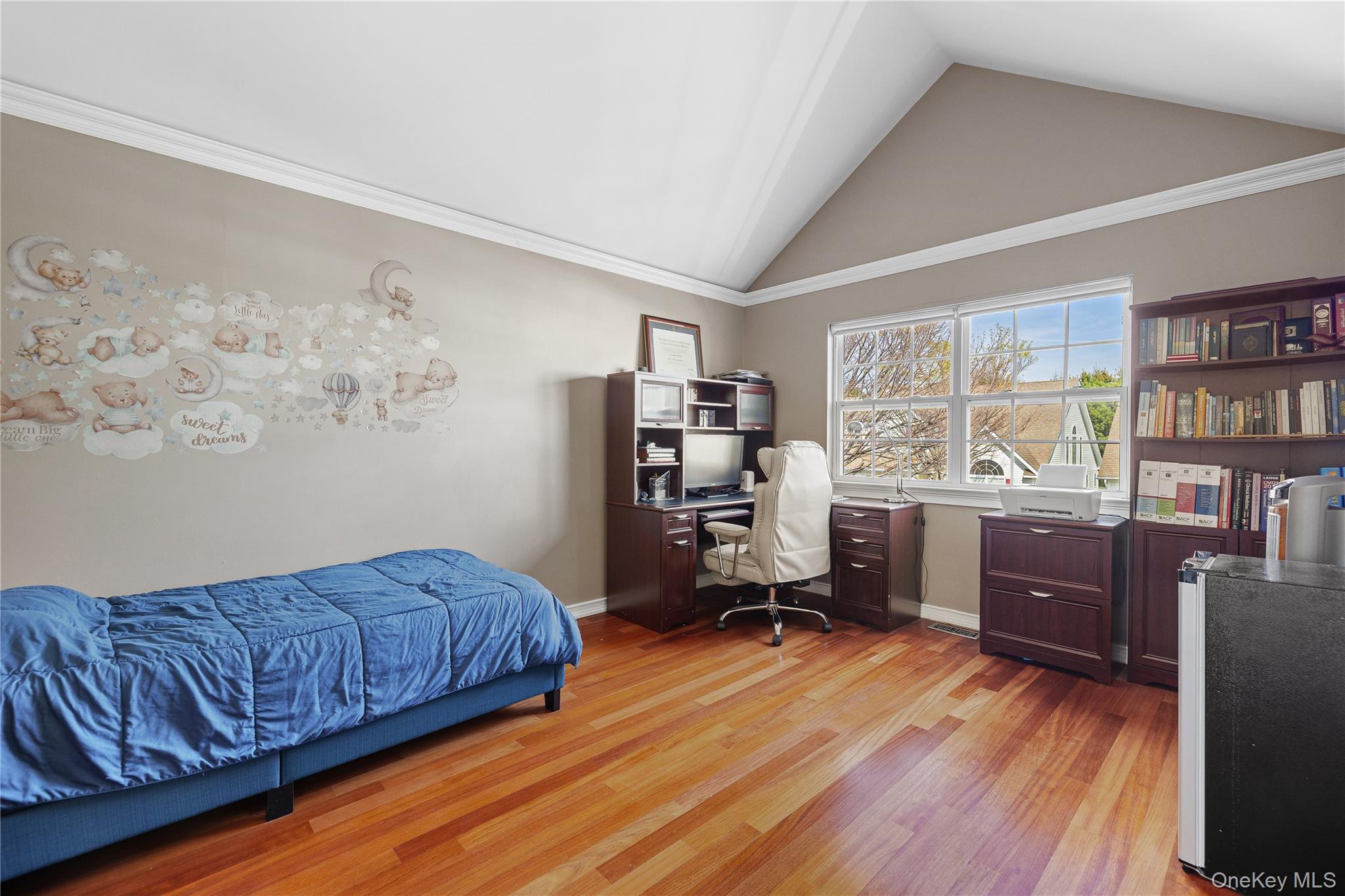 131 Constantine Way Property Photo 16