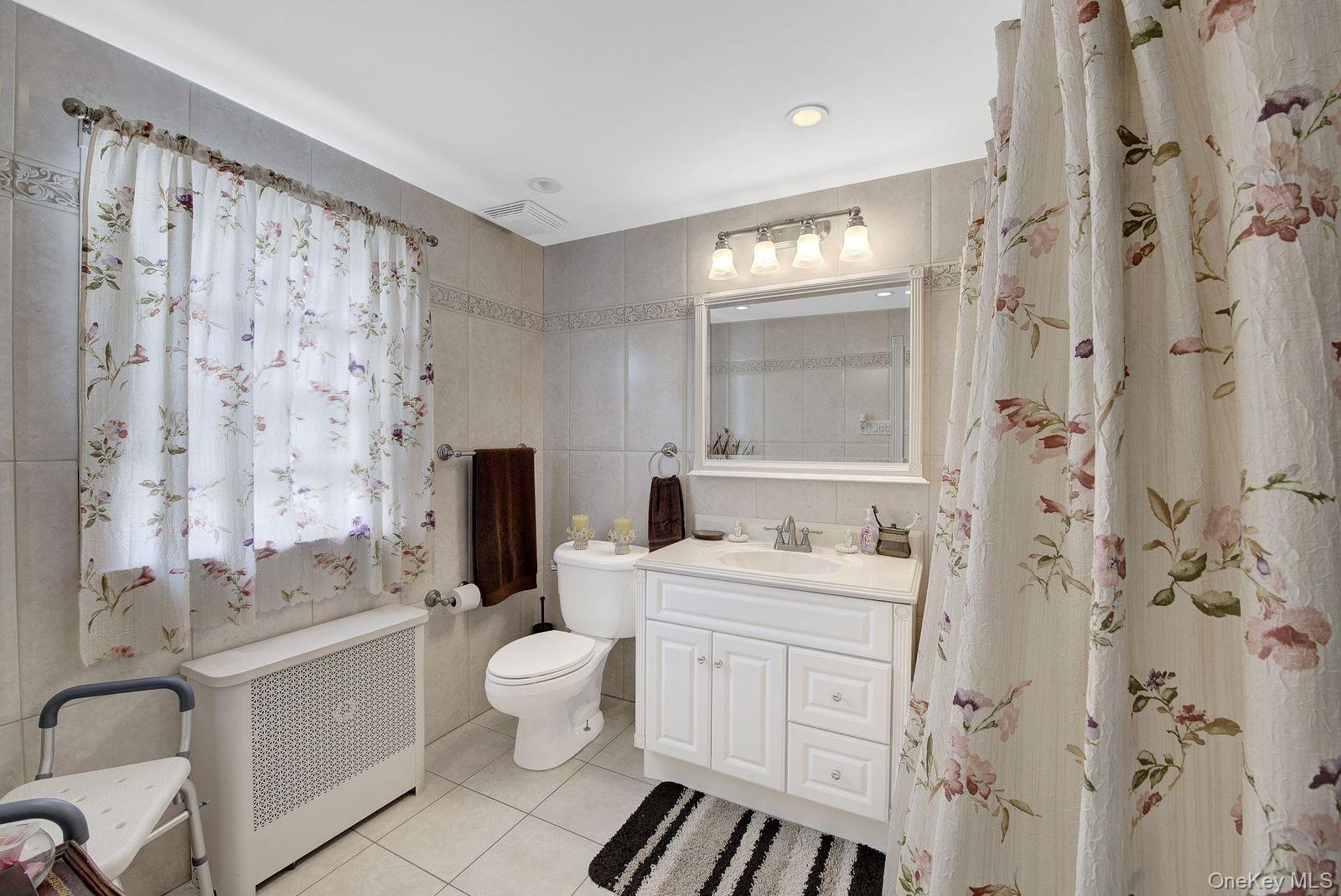 9 Christabel Street Property Photo 23