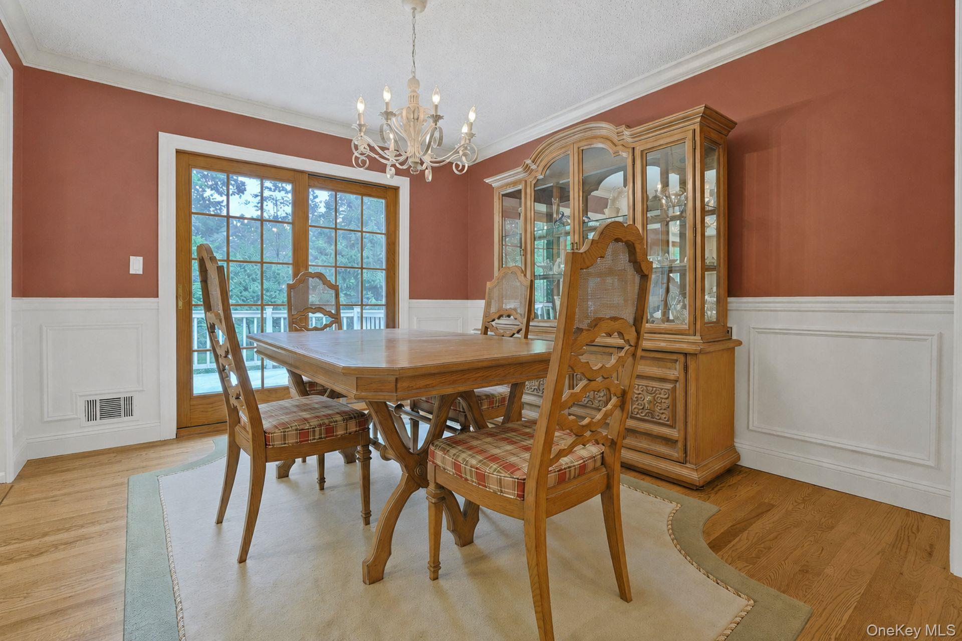 38 York Drive Property Photo 9