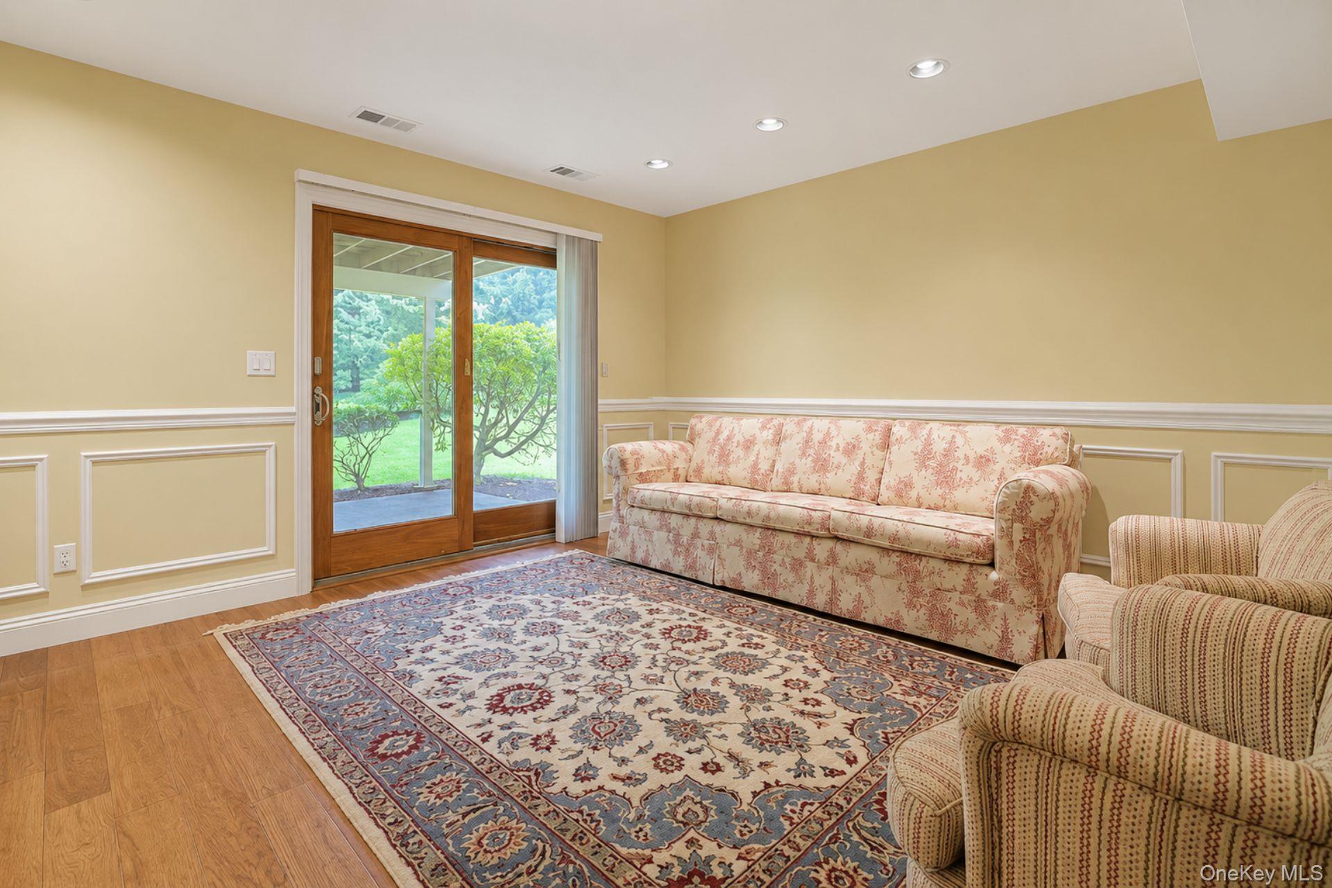 38 York Drive Property Photo 27