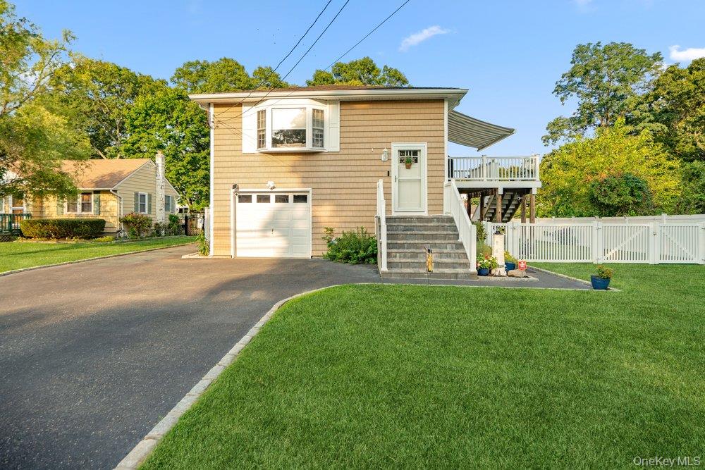 107 Avenue A Property Photo 1