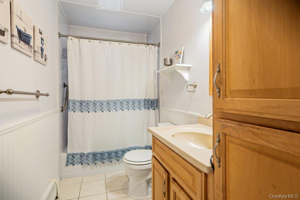 107 Avenue A Property Photo 14