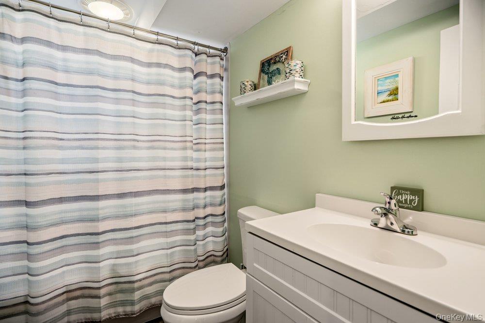 107 Avenue A Property Photo 19
