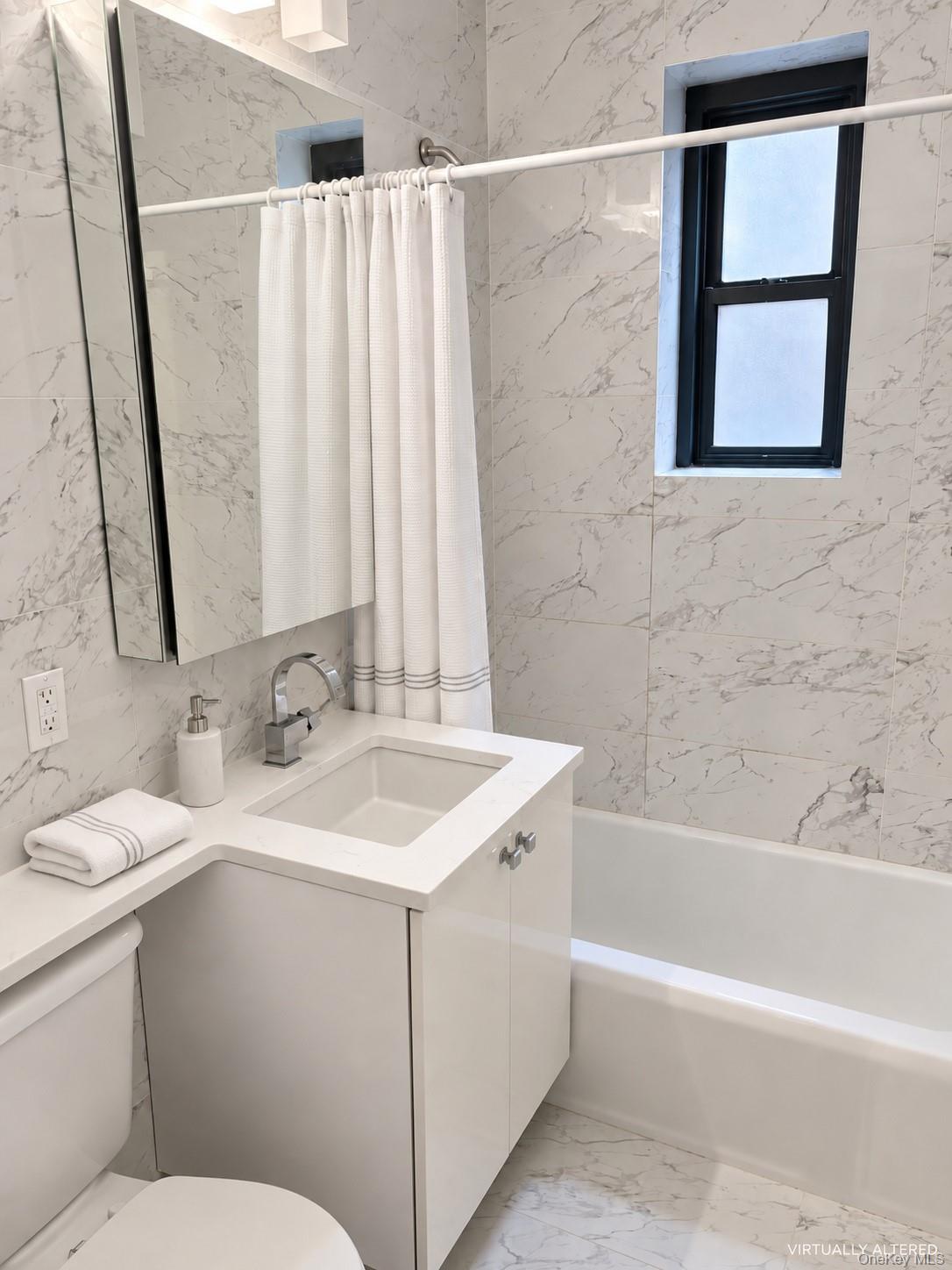 34-21 78th Street 3f Property Photo 8