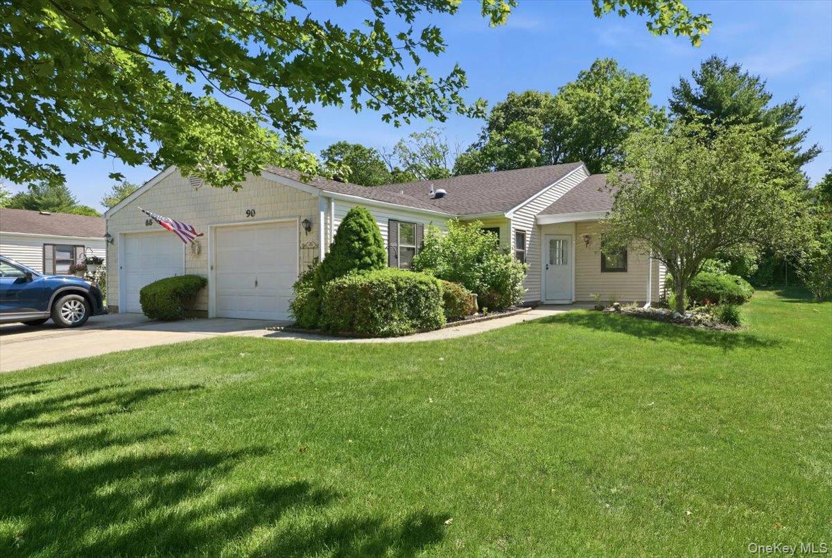 90 Knolls Drive Property Photo 1