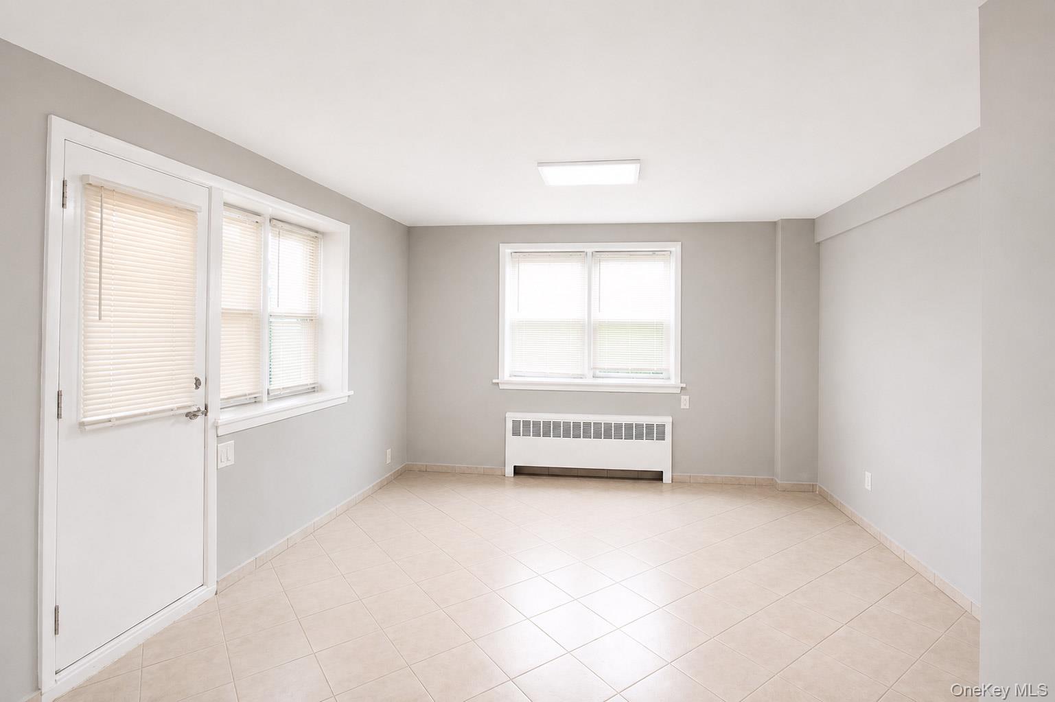 248 E Broadway 5 Property Photo 9