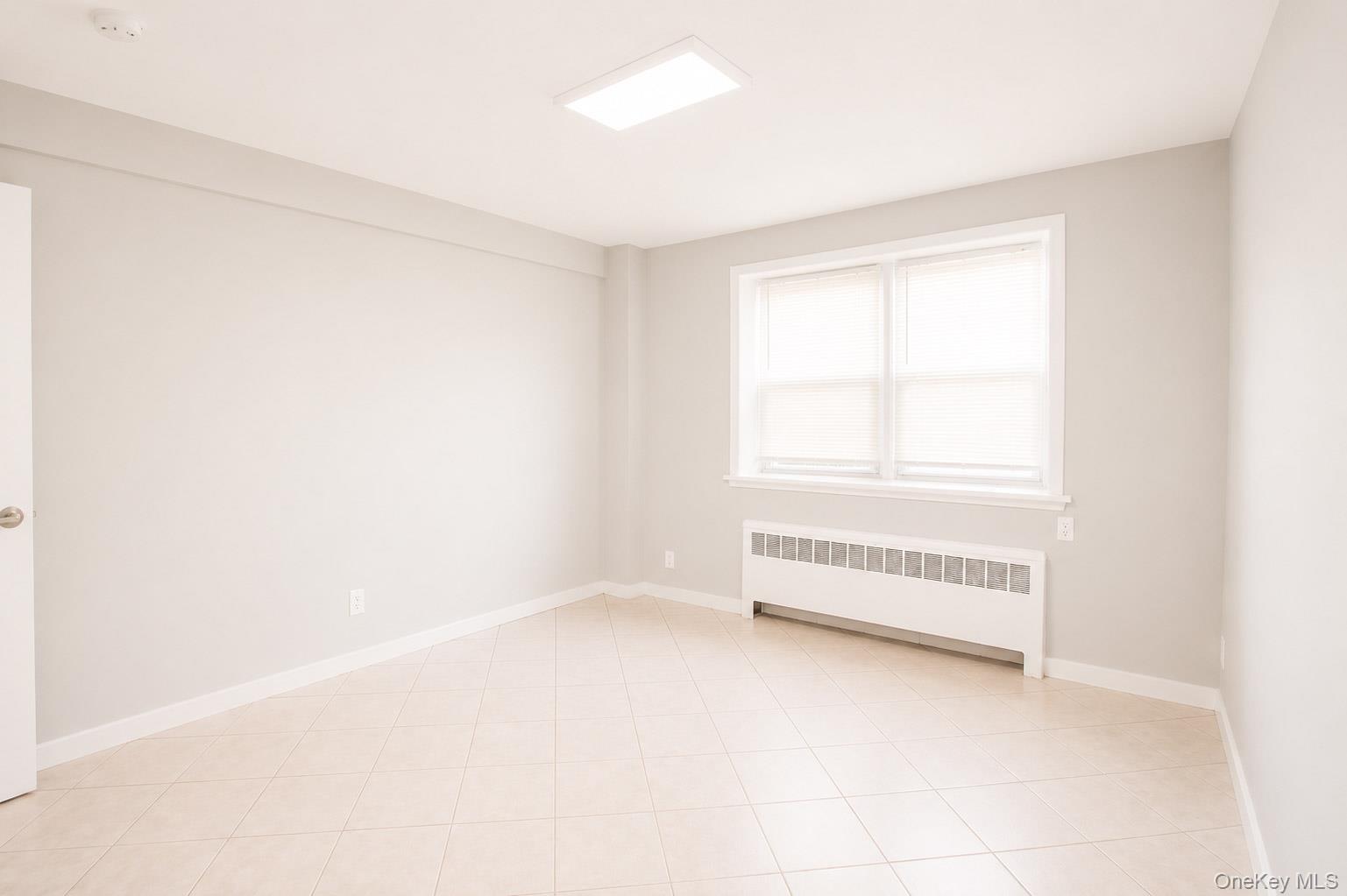 248 E Broadway 5 Property Photo 18