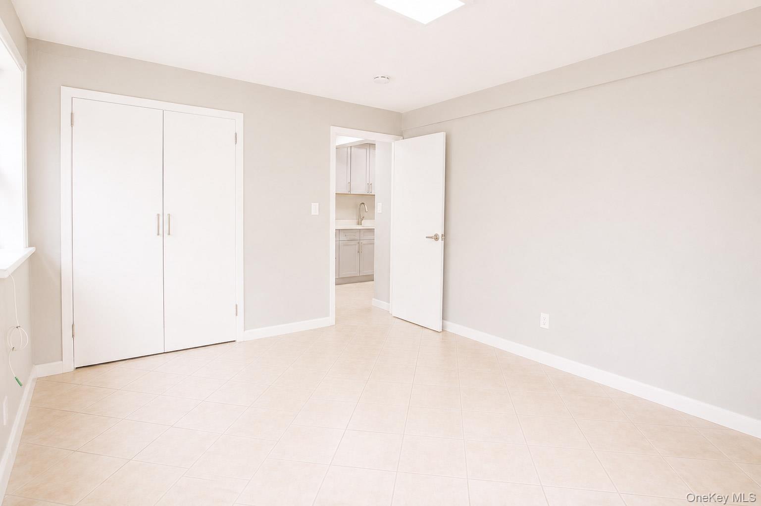 248 E Broadway 5 Property Photo 19