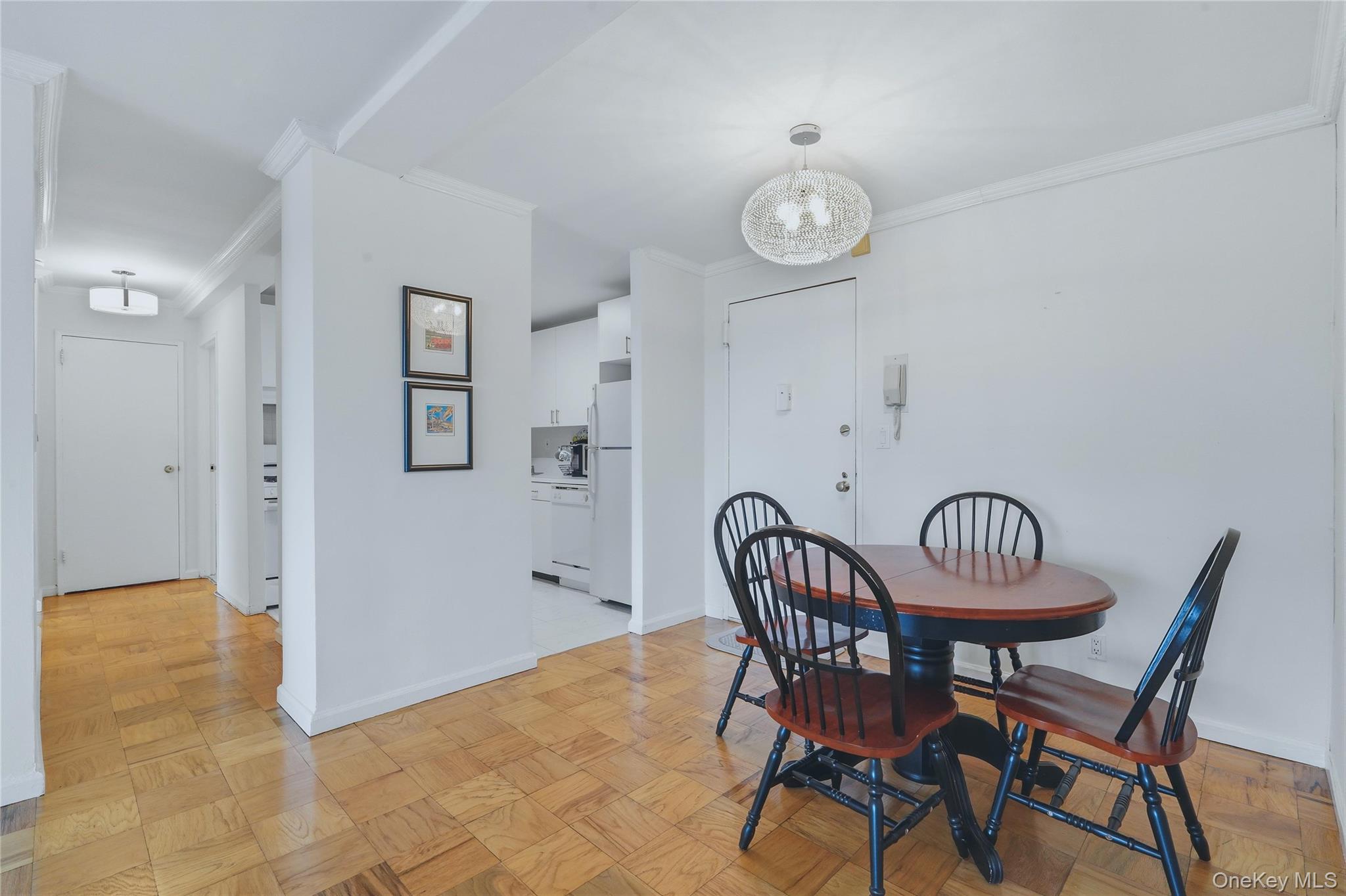 25 Franklin Avenue 6d Property Photo 7