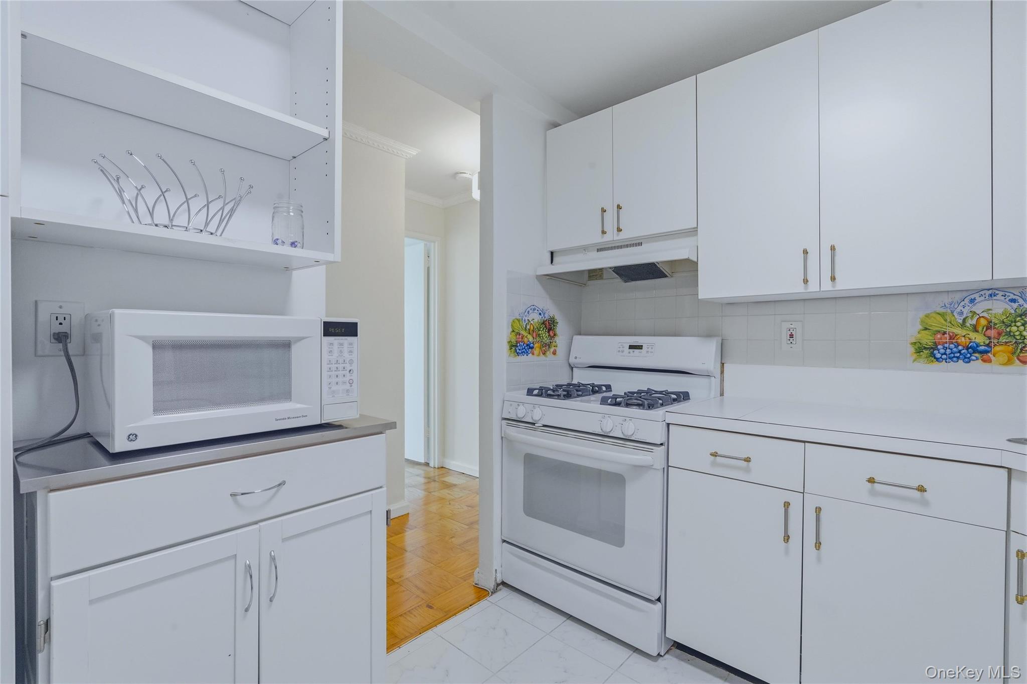 25 Franklin Avenue 6d Property Photo 12