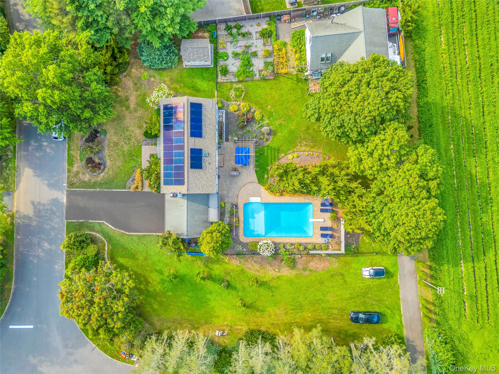 8 High Meadow Lane Property Photo 3