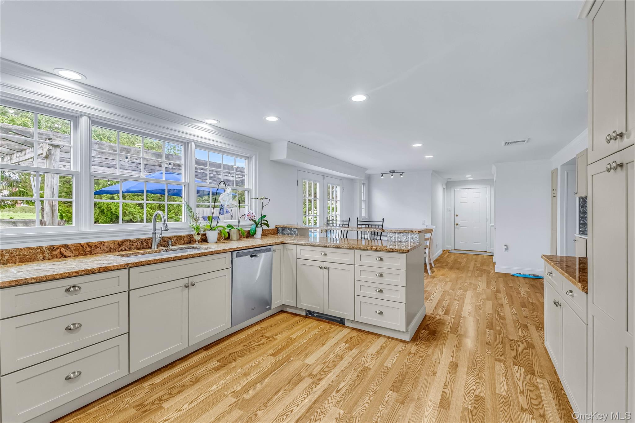 8 High Meadow Lane Property Photo 7