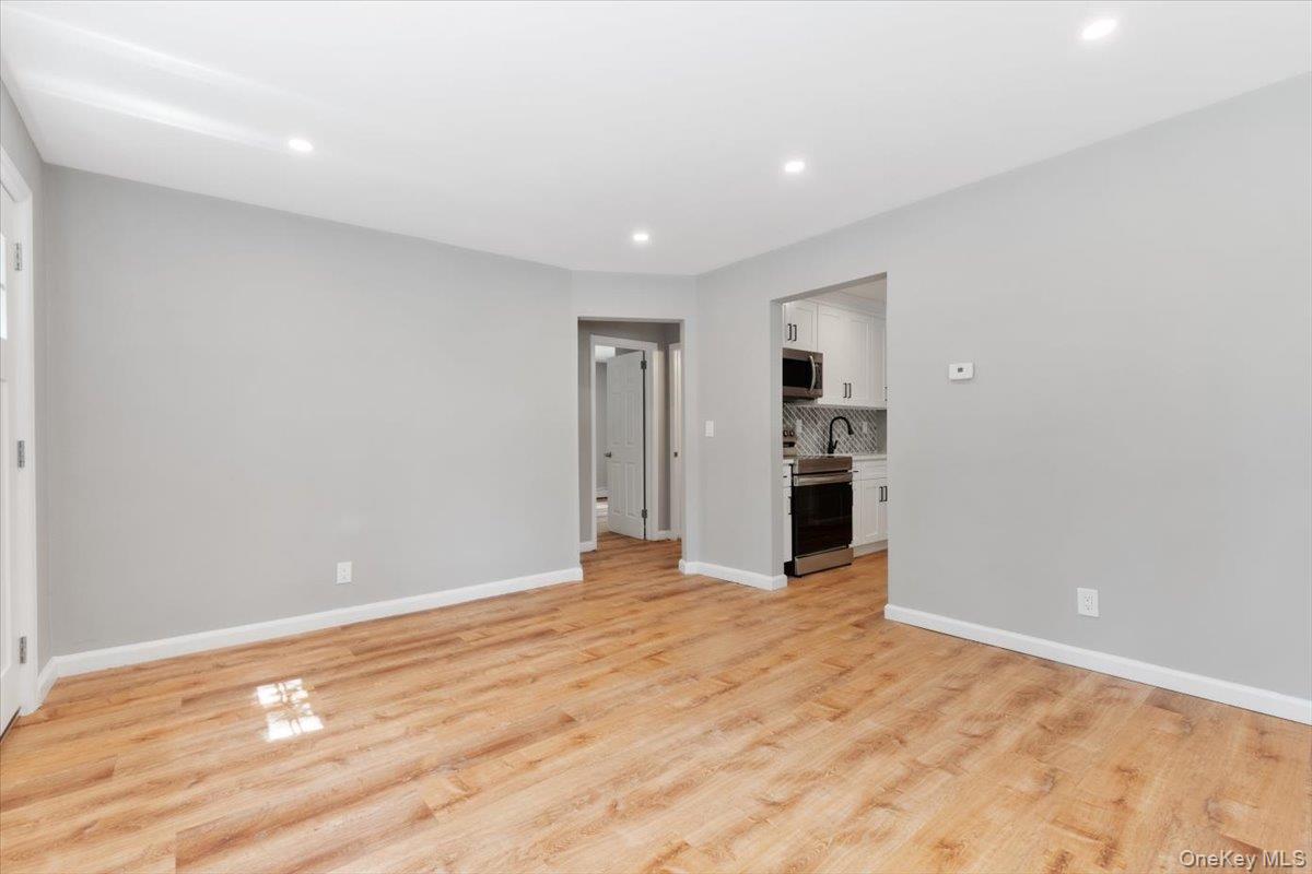 685 Horseblock Road Property Photo 3