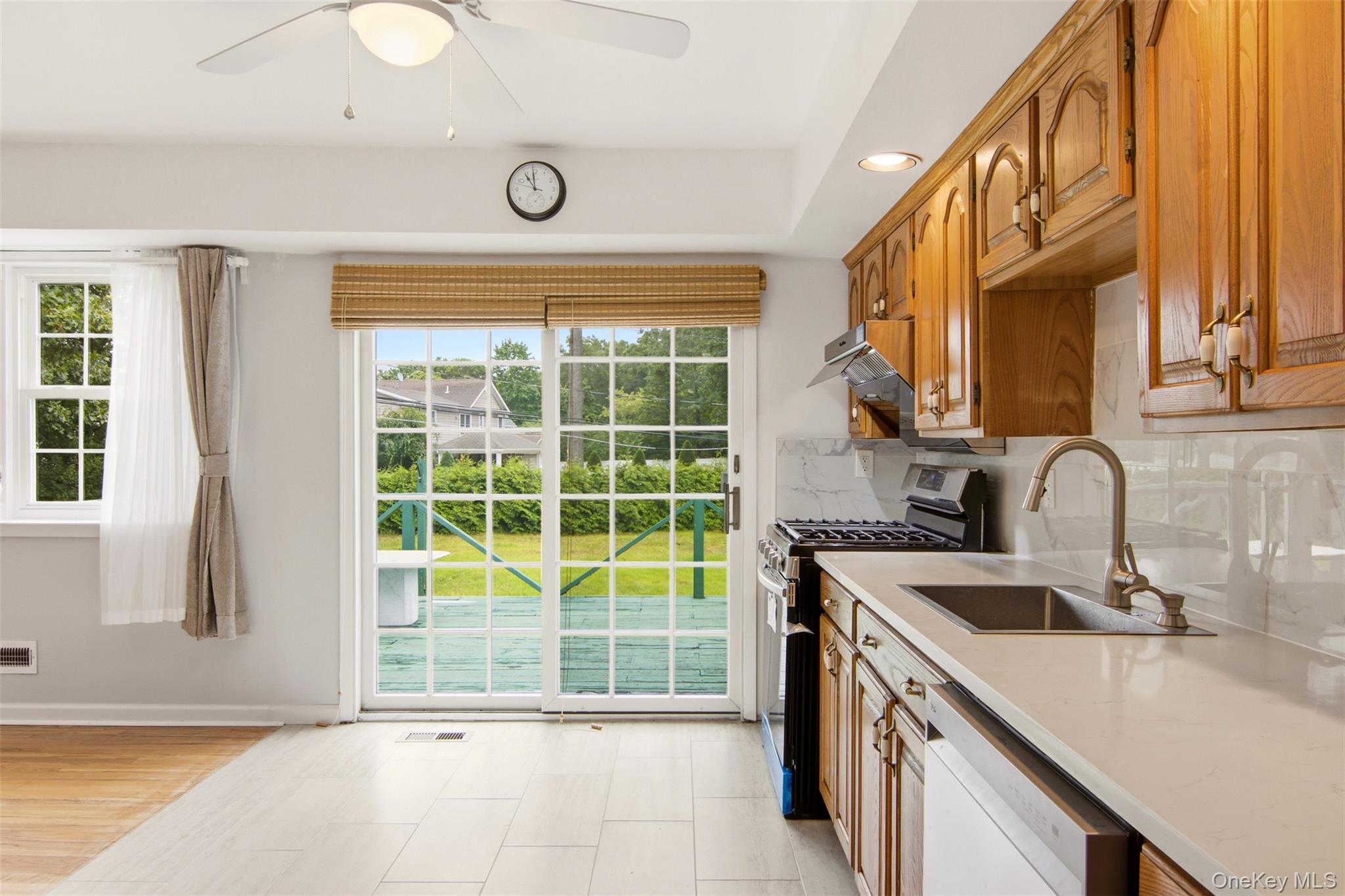 15 Apple Lane Property Photo 10