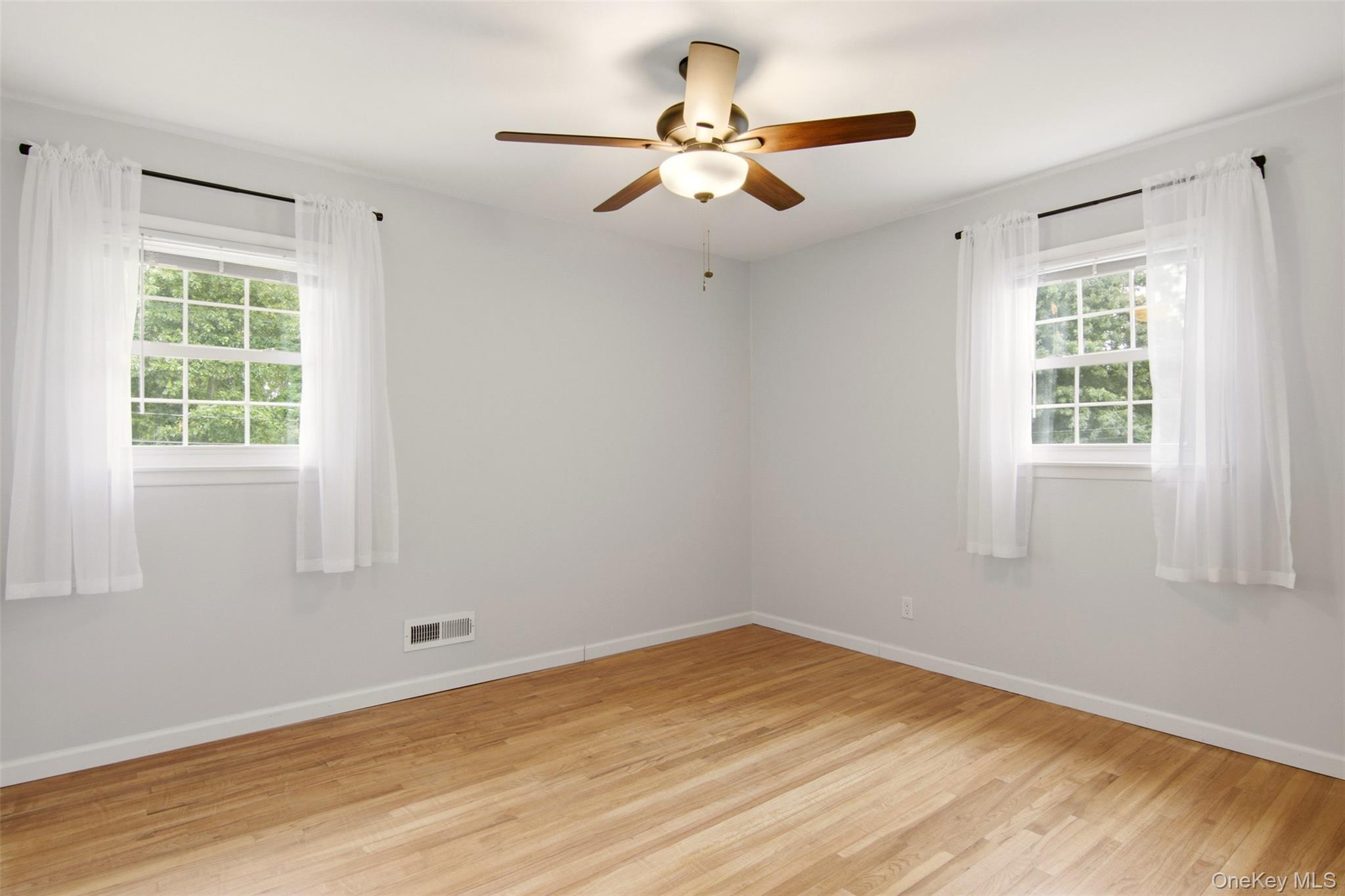 15 Apple Lane Property Photo 12