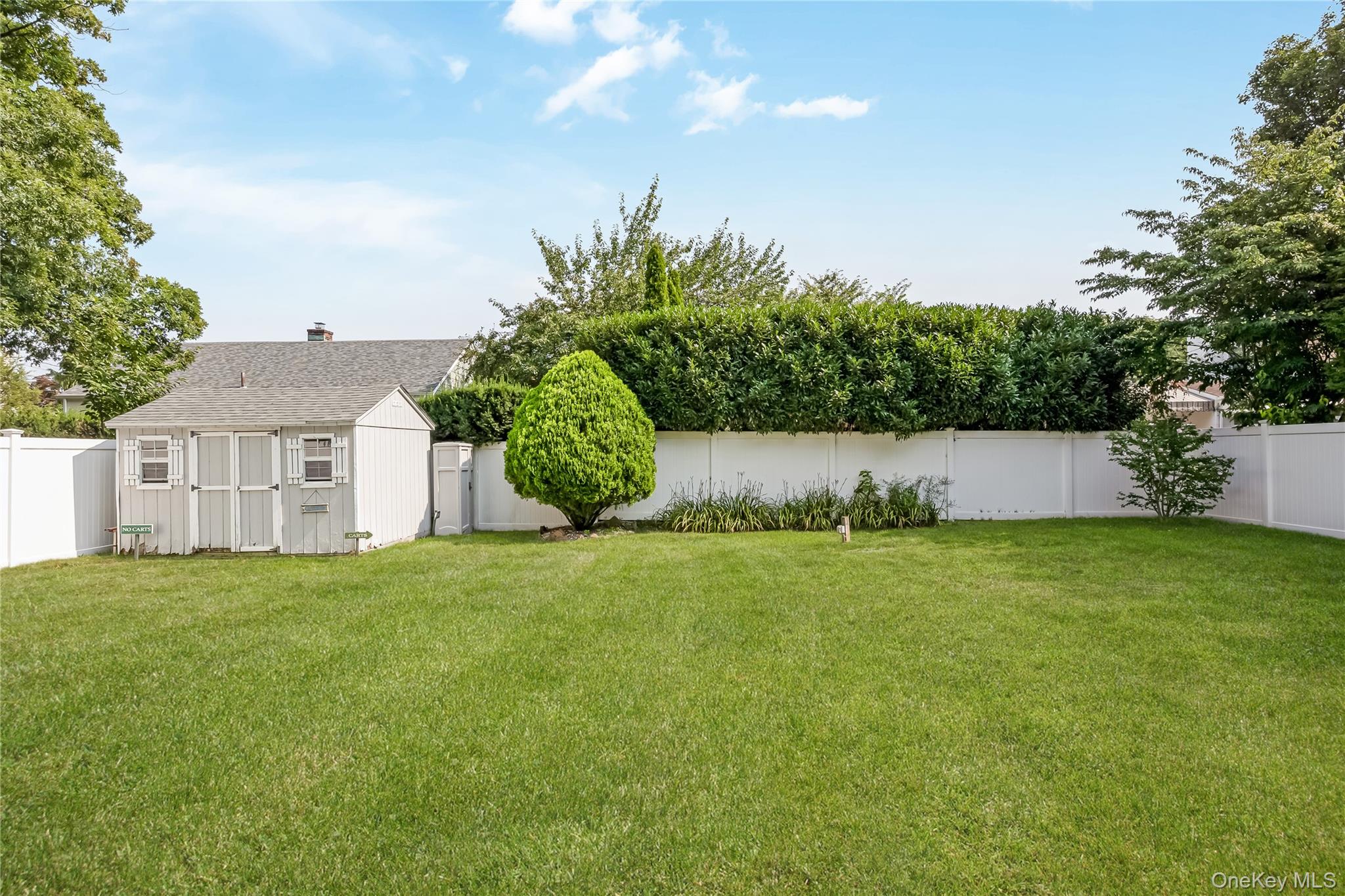 10 Larkin Street Property Photo 29