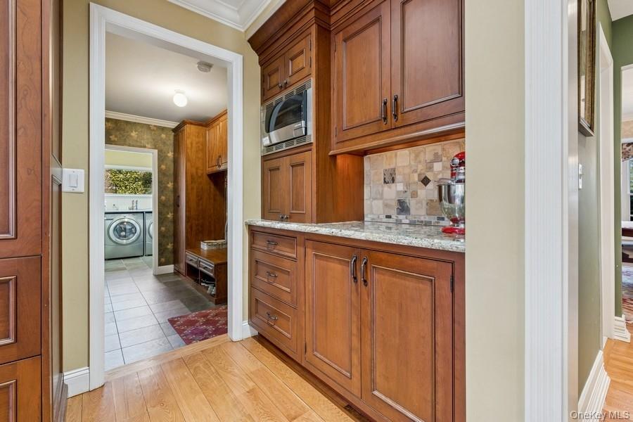 5 Kenwood Lane Property Photo 15