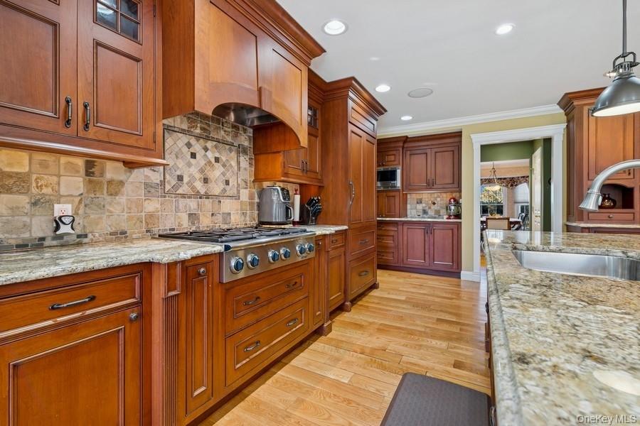 5 Kenwood Lane Property Photo 18