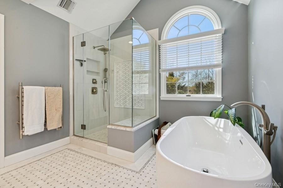 5 Kenwood Lane Property Photo 42