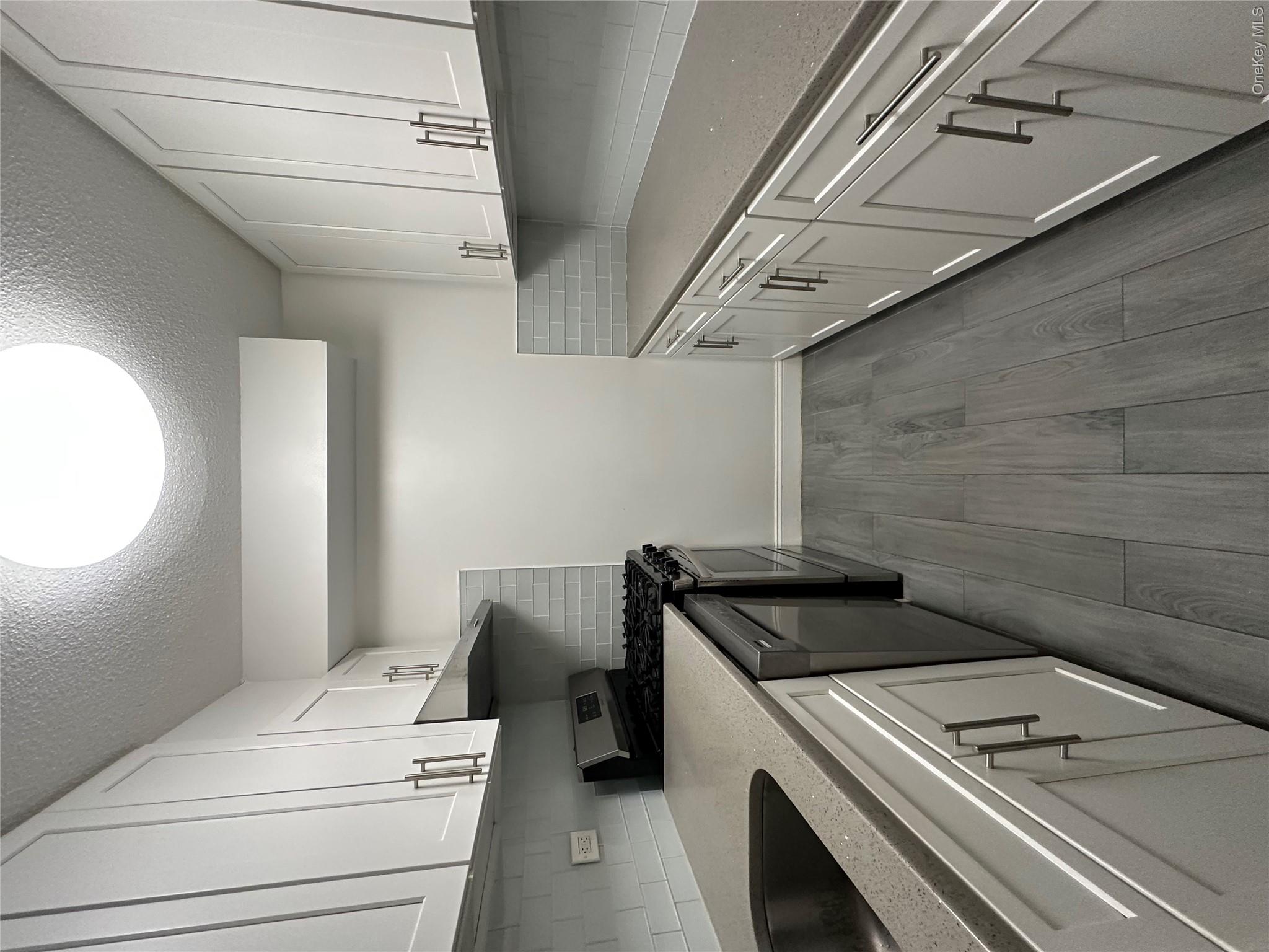 41-40 Union Street 2o Property Photo 4