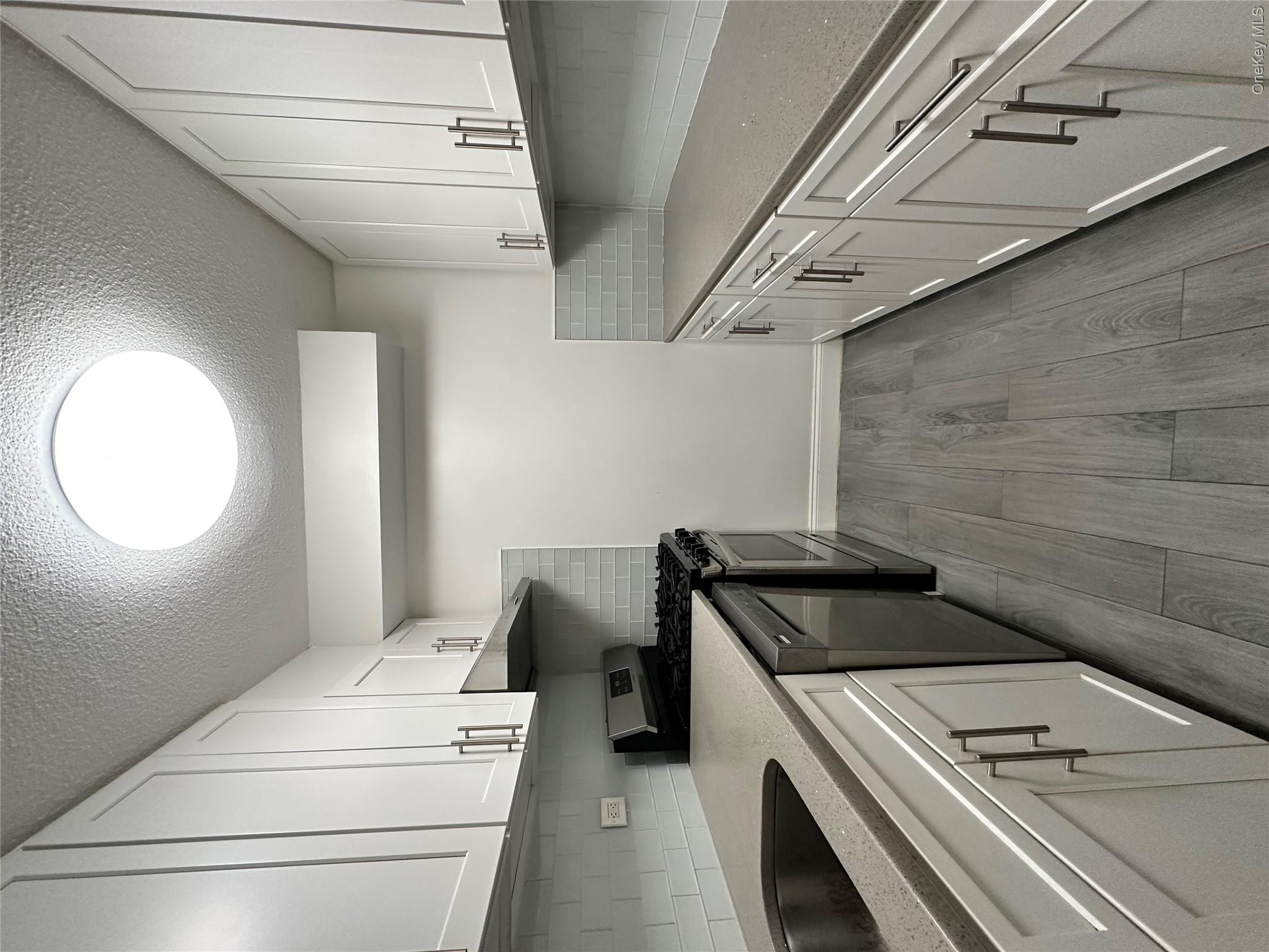 41-40 Union Street 2o Property Photo 5