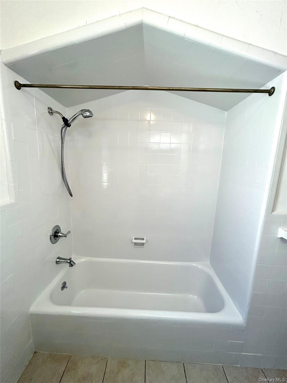 105 Mitchell Avenue Upper Property Photo 24