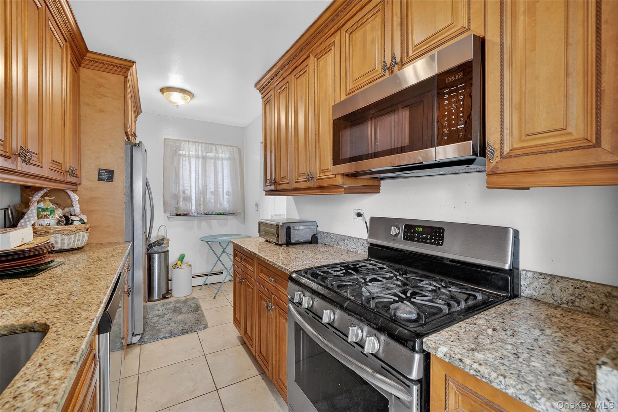 150 Glenwood Avenue F5 Property Photo 5