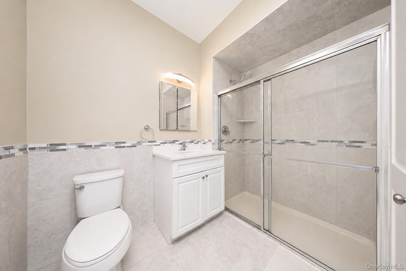 23 Wiltshire Ln Property Photo 24