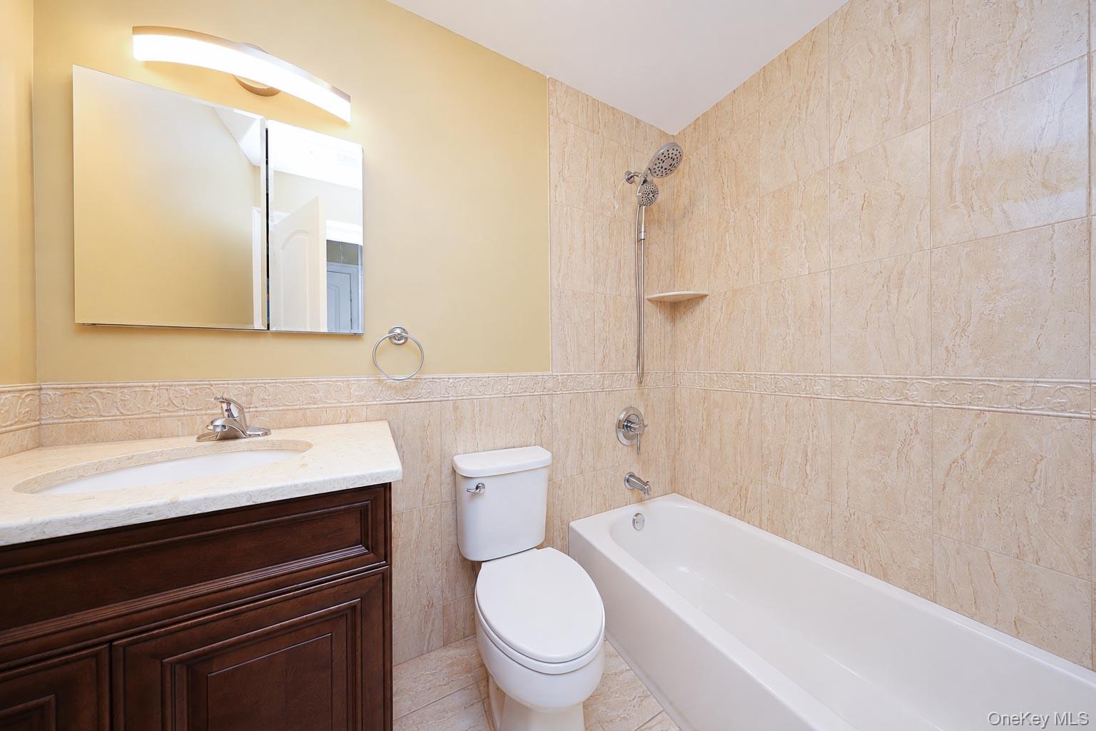 23 Wiltshire Ln Property Photo 25