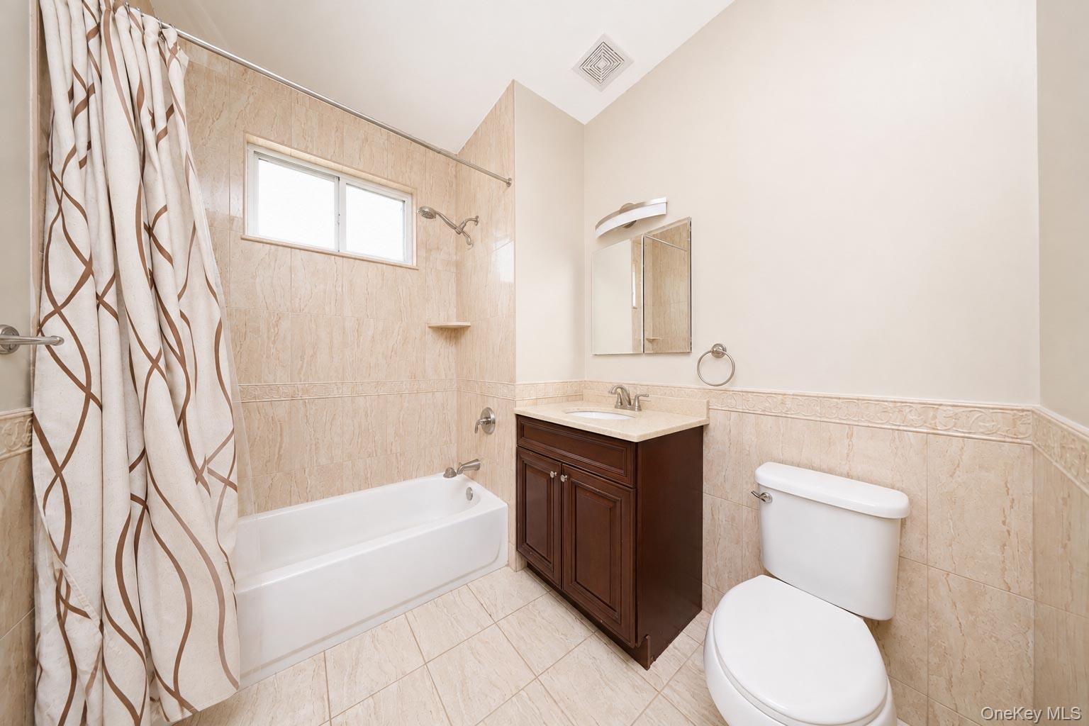 23 Wiltshire Ln Property Photo 27