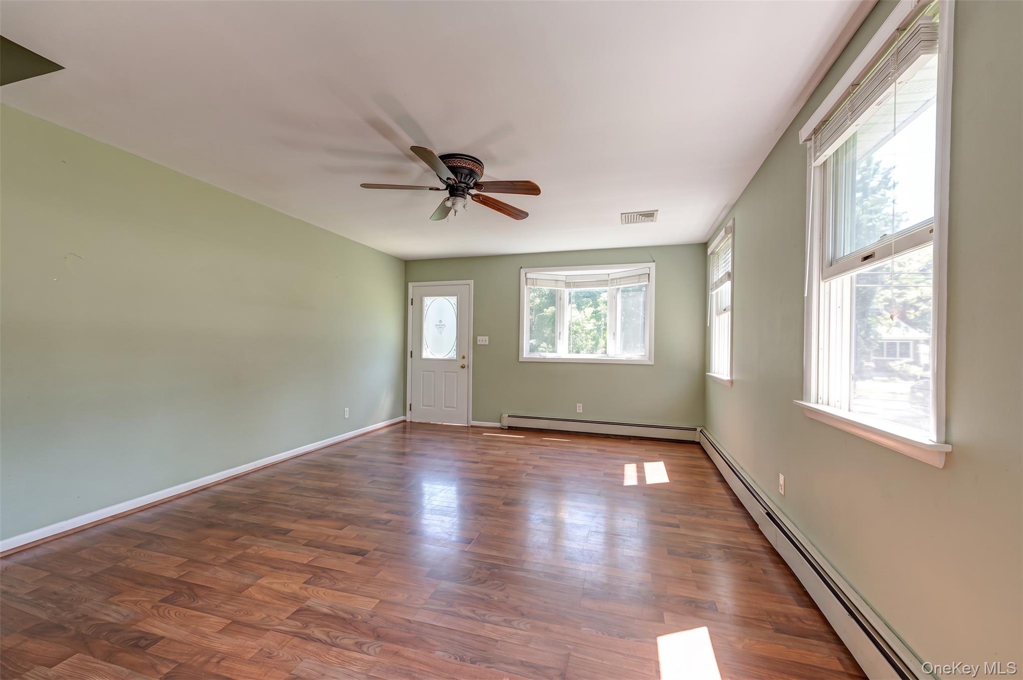2780 Cedar Avenue Property Photo 6