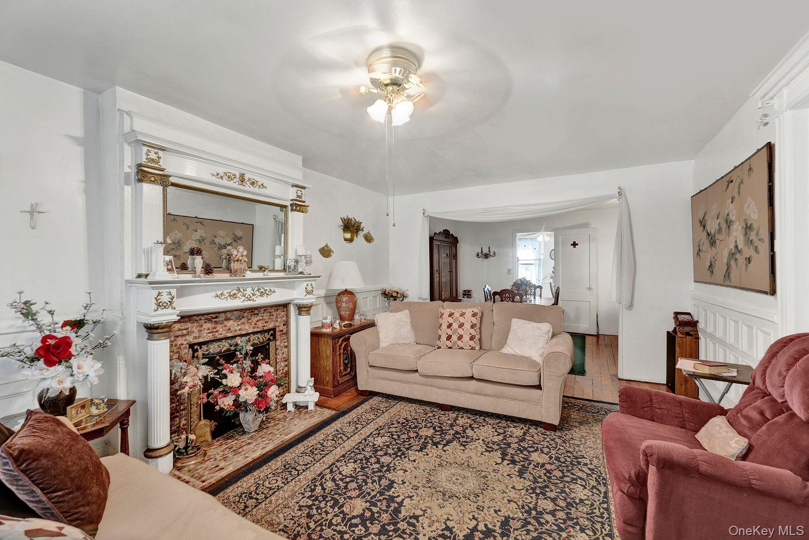 469 47th Street Property Photo 1
