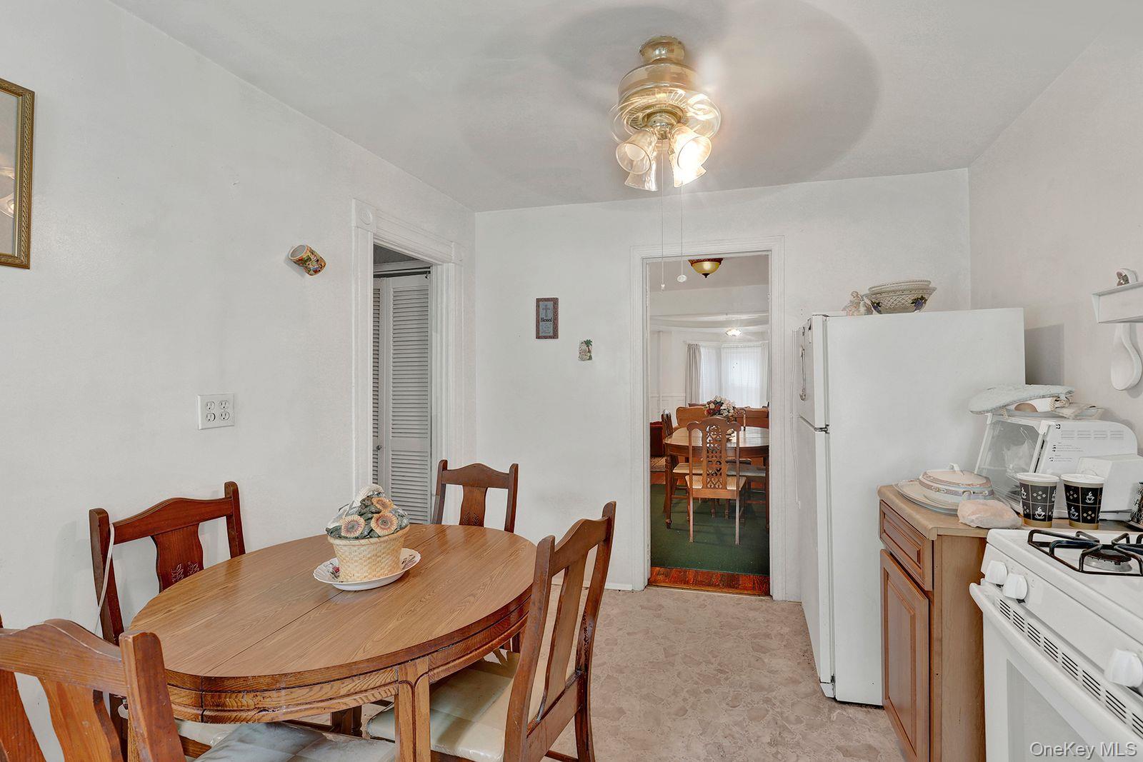 469 47th Street Property Photo 5