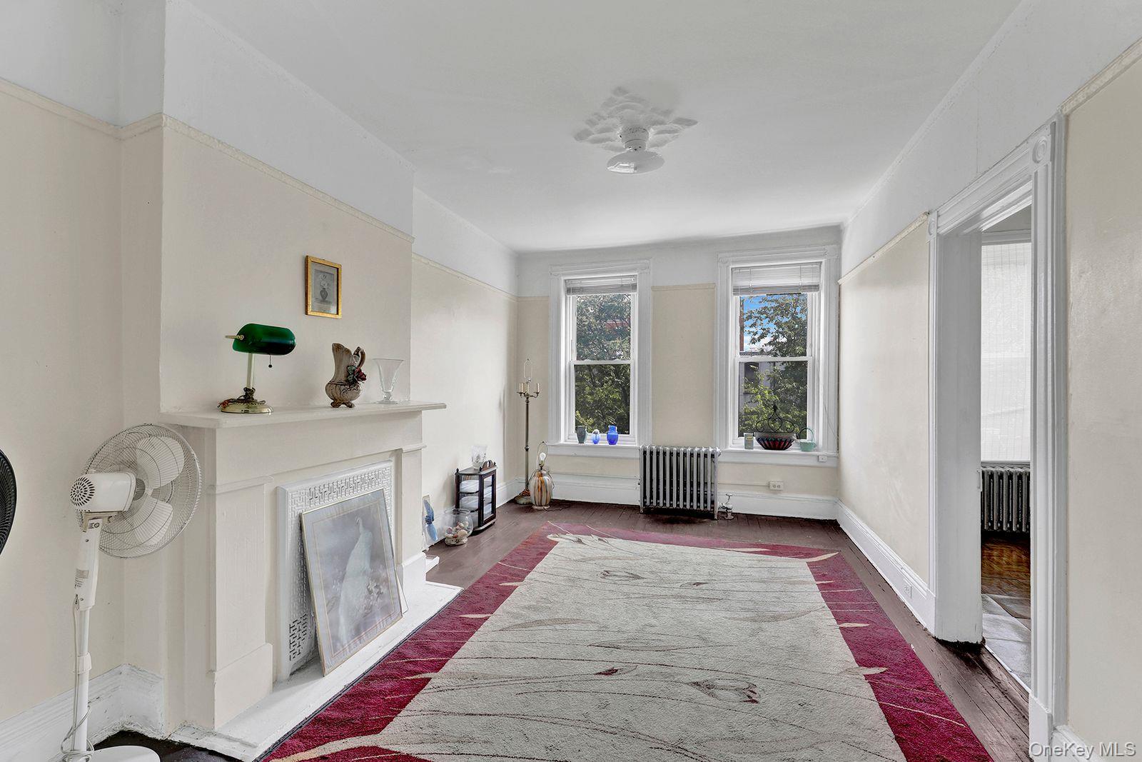 469 47th Street Property Photo 10