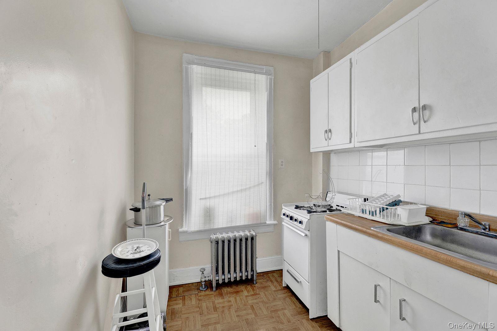 469 47th Street Property Photo 16