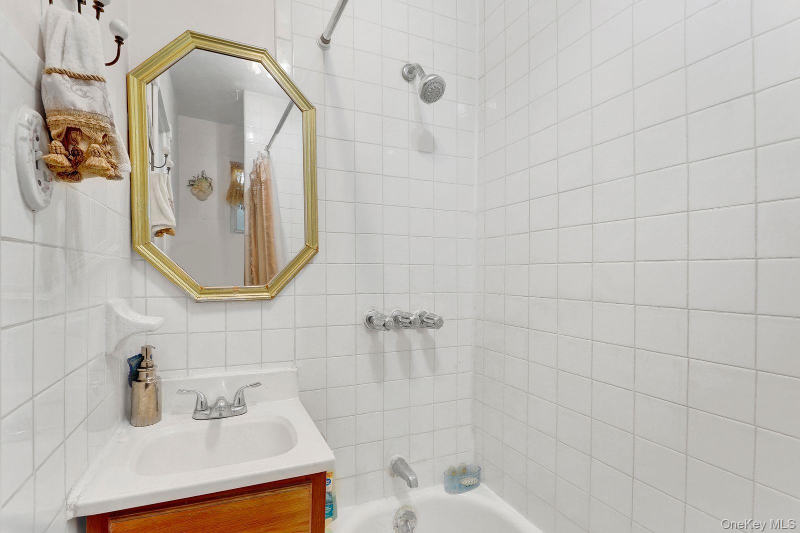469 47th Street Property Photo 17