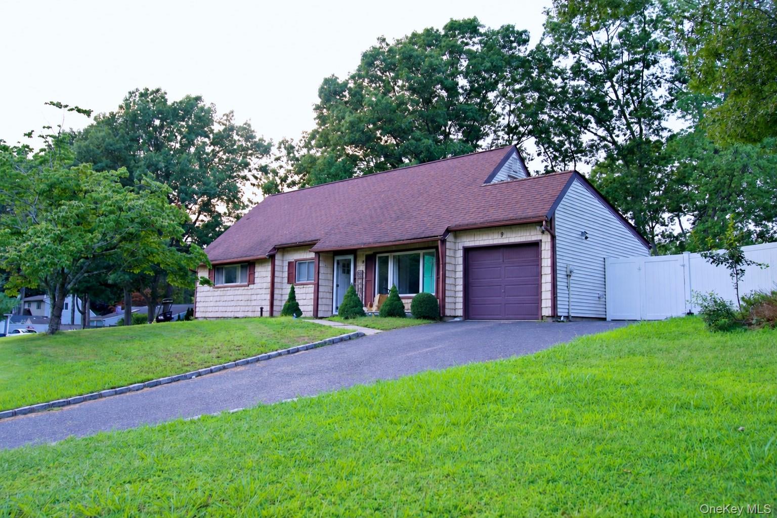 9 Hudson Street Property Photo 1
