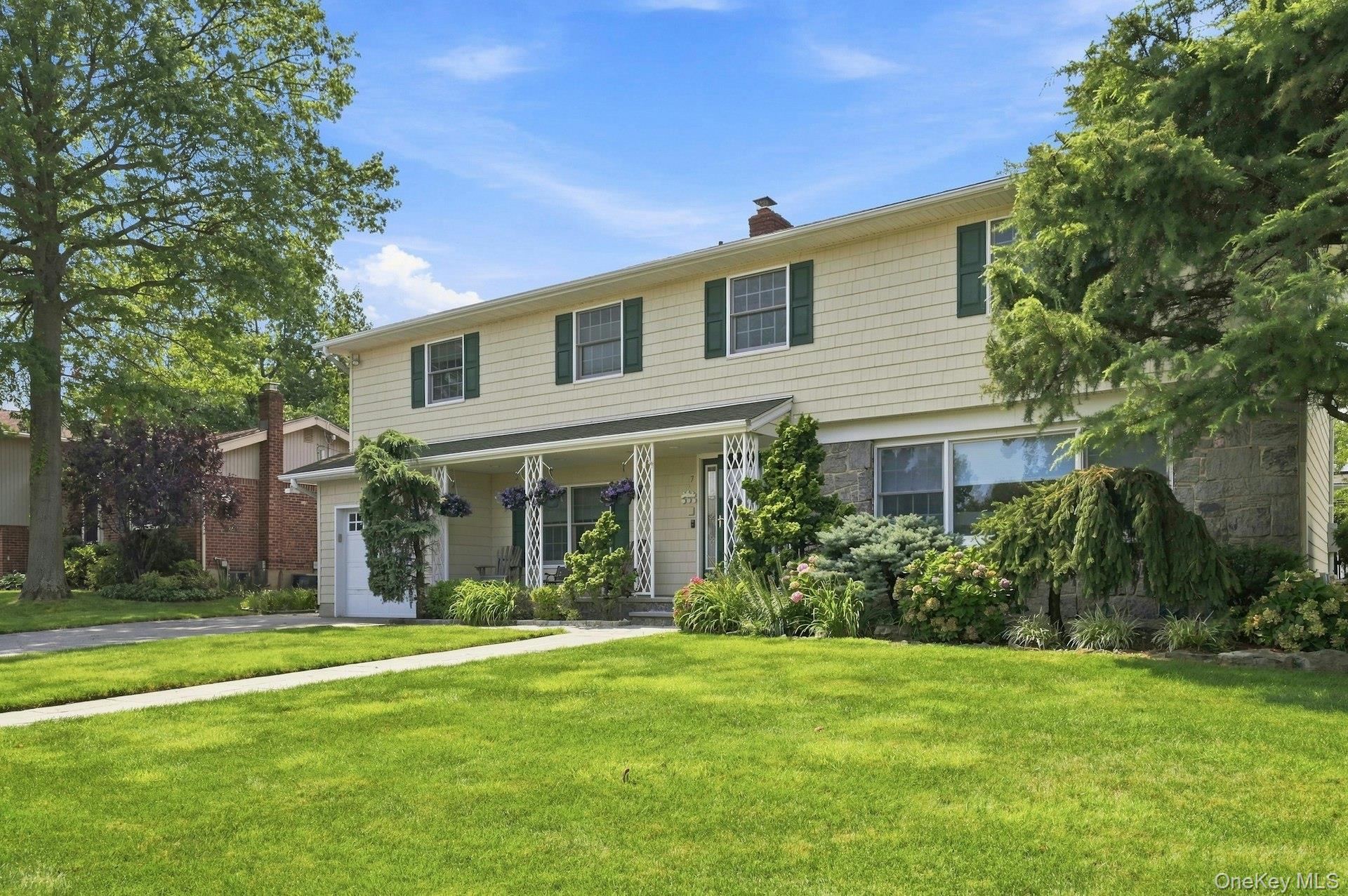 7 Herkimer Avenue Property Photo 2