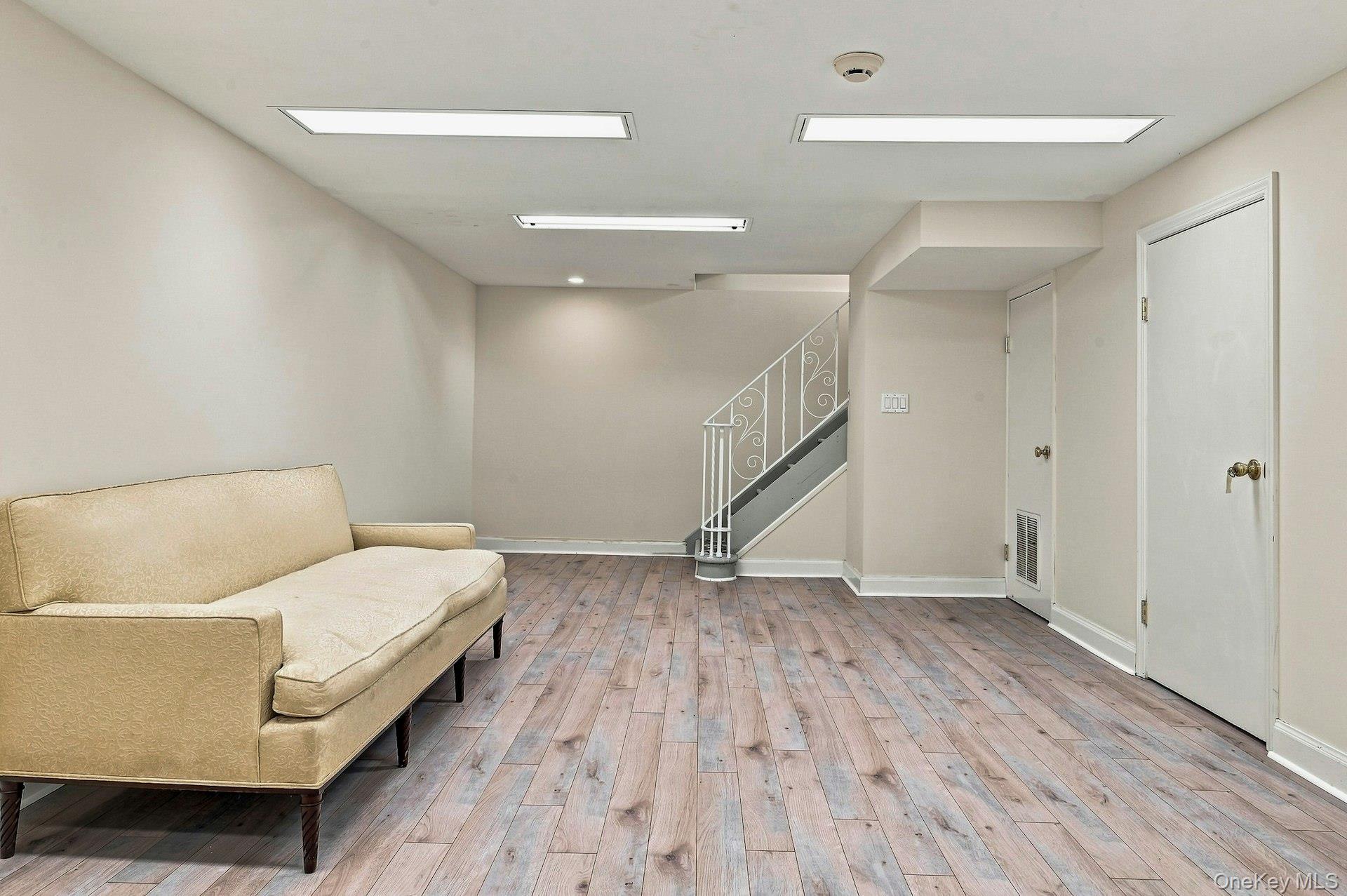 7 Herkimer Avenue Property Photo 38