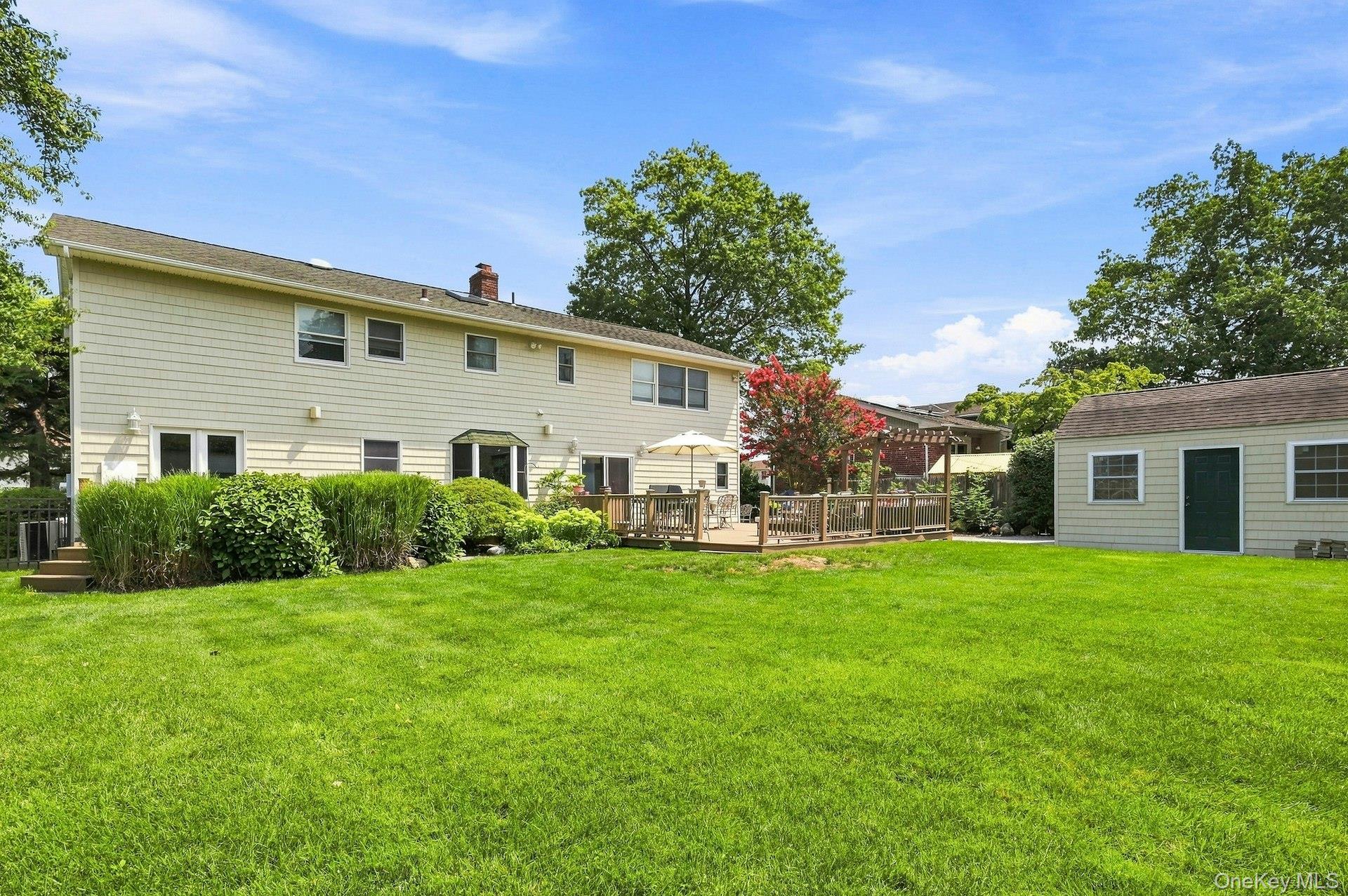 7 Herkimer Avenue Property Photo 46