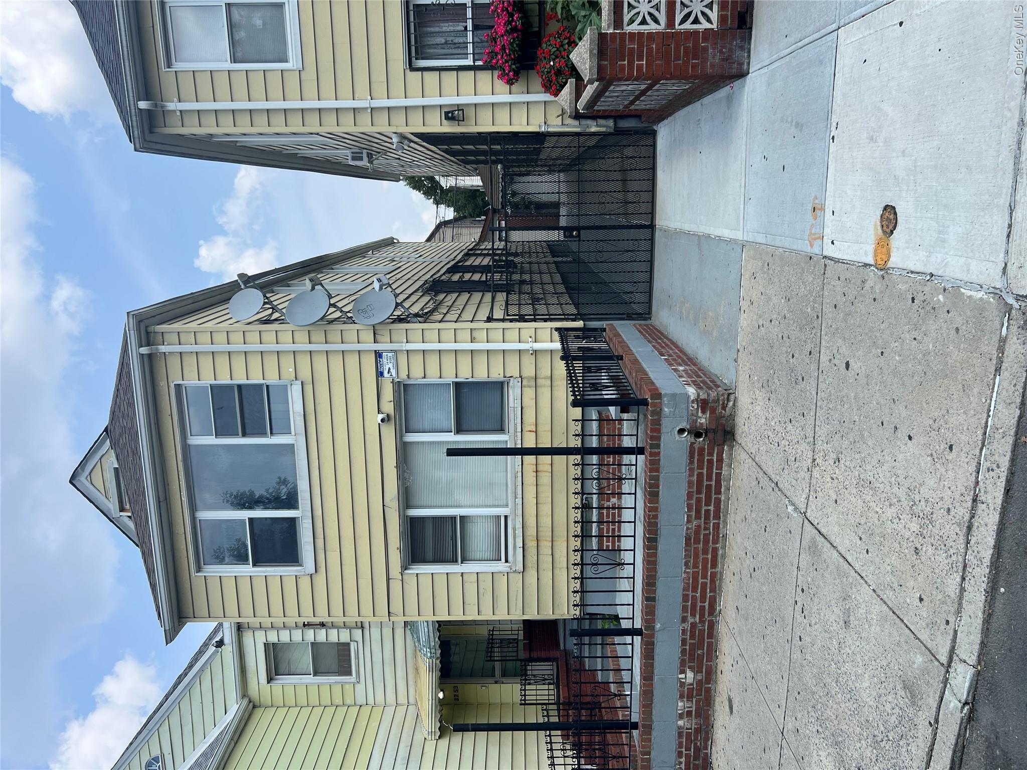 37-55 93rd Street Property Photo 2
