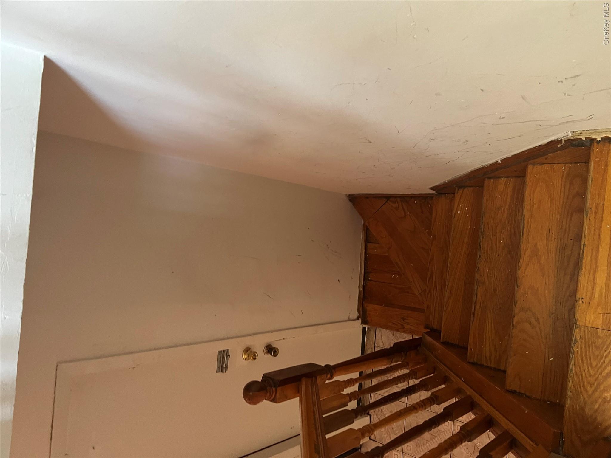 37-55 93rd Street Property Photo 10