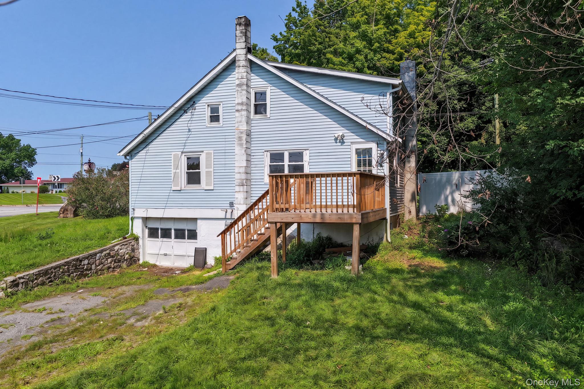 14 Airport Road Property Photo 2