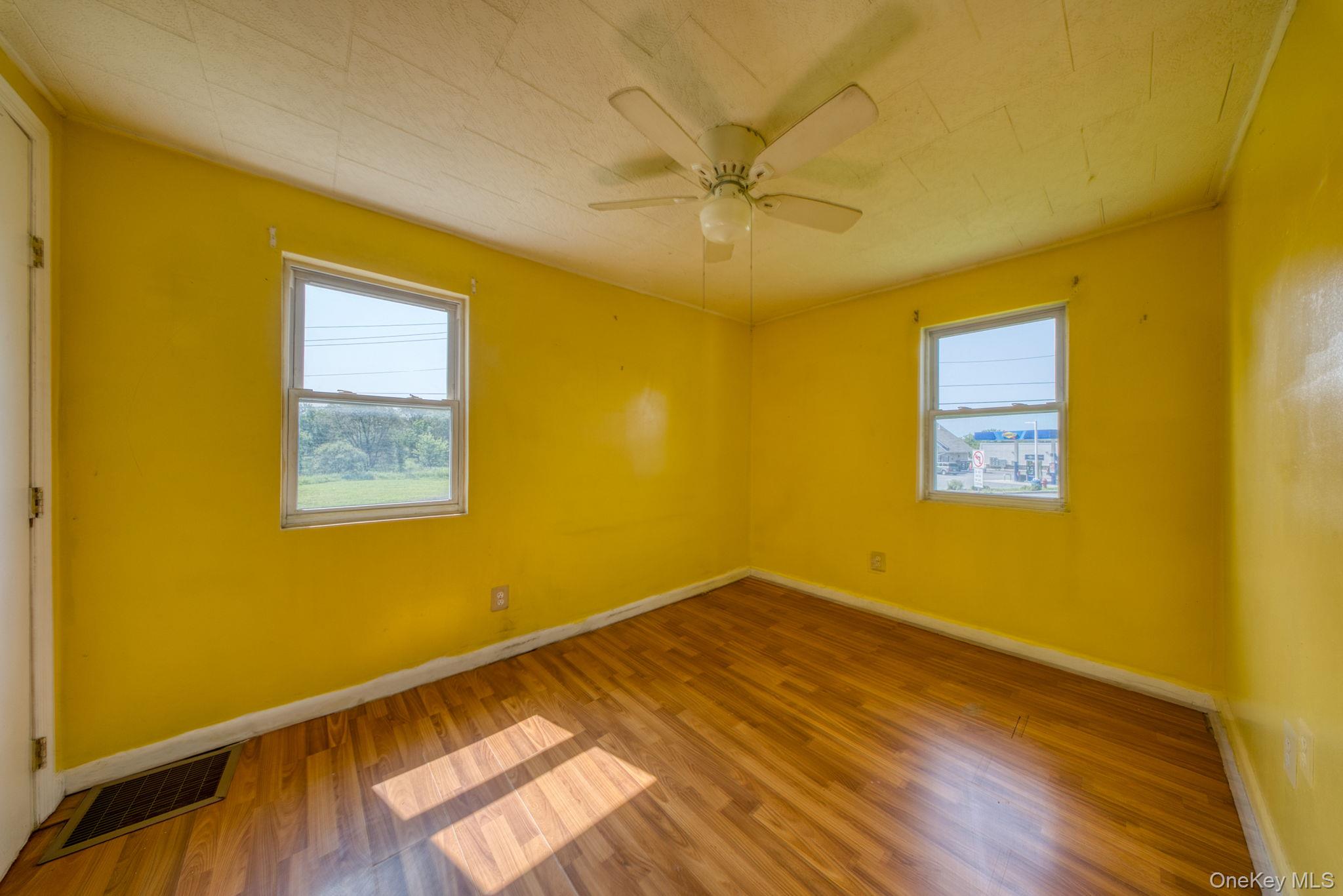 14 Airport Road Property Photo 13