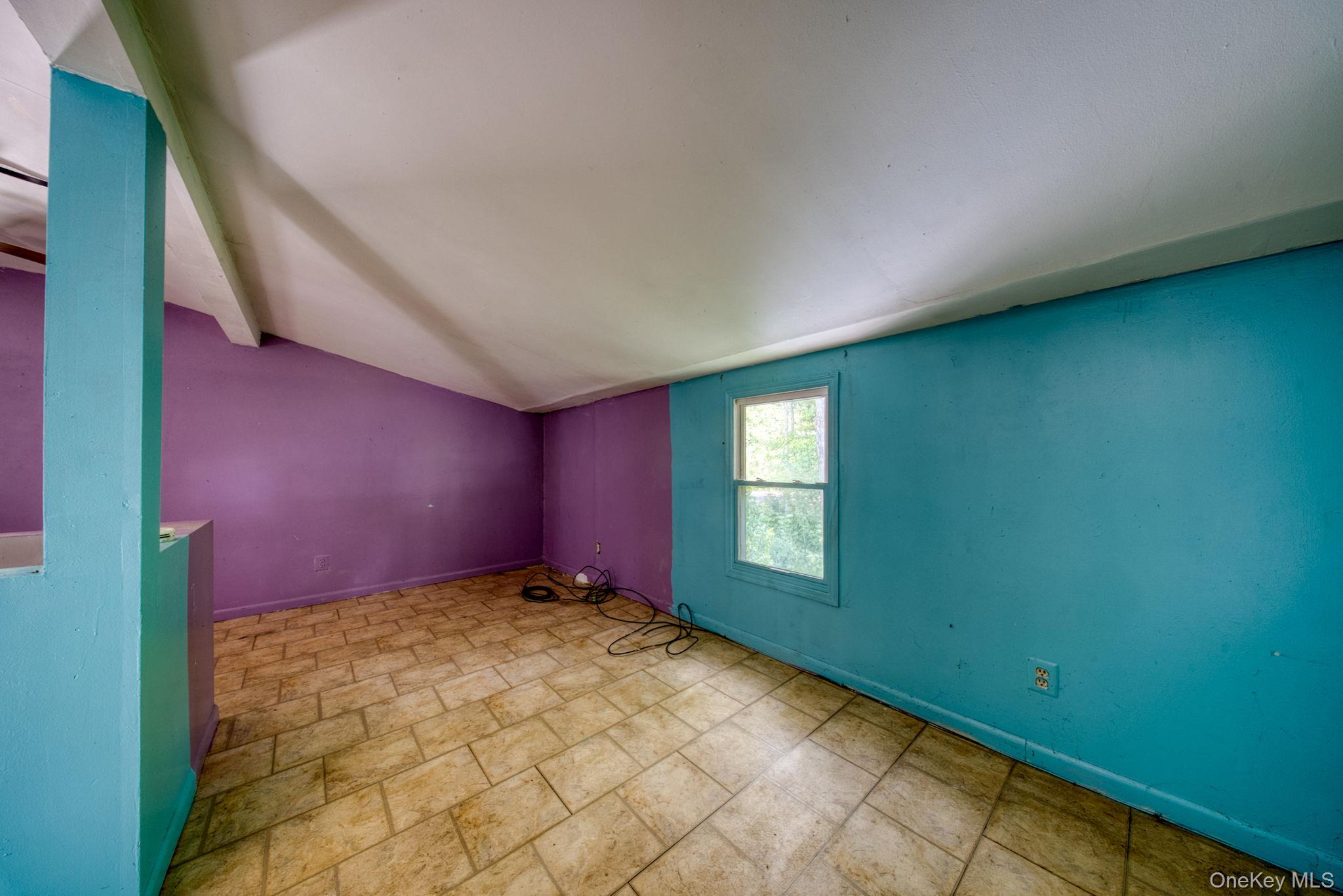 14 Airport Road Property Photo 18