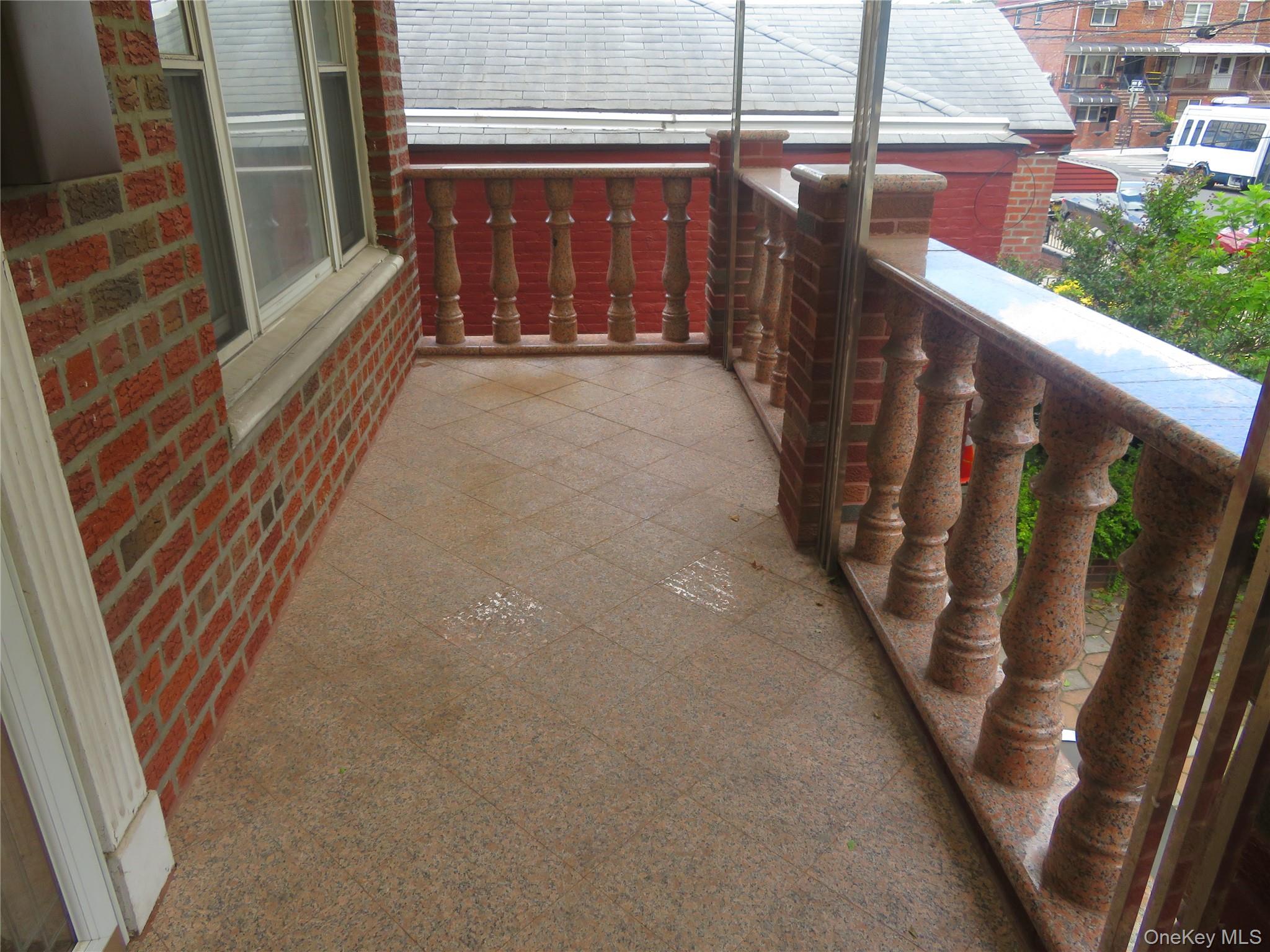 5714 Avenue L Property Photo 4